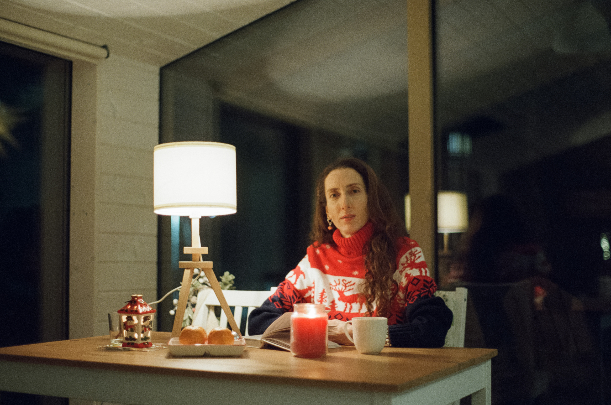 Hygge Dacha (Pentax MZ-3 — Pentax MZ-m 50 mm f1.4)