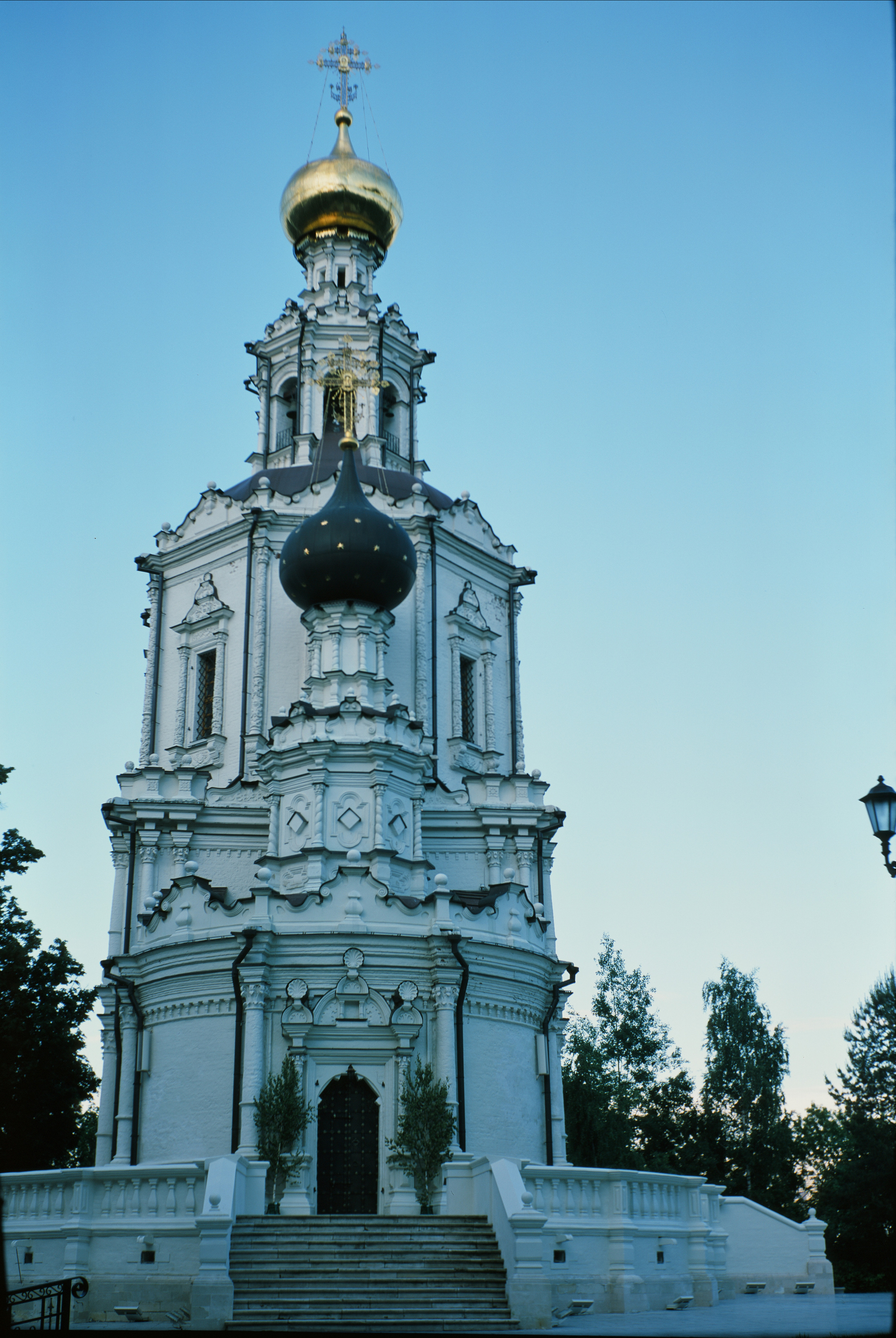 Fujichrome Provia 100 °F / Franka Rolfix II