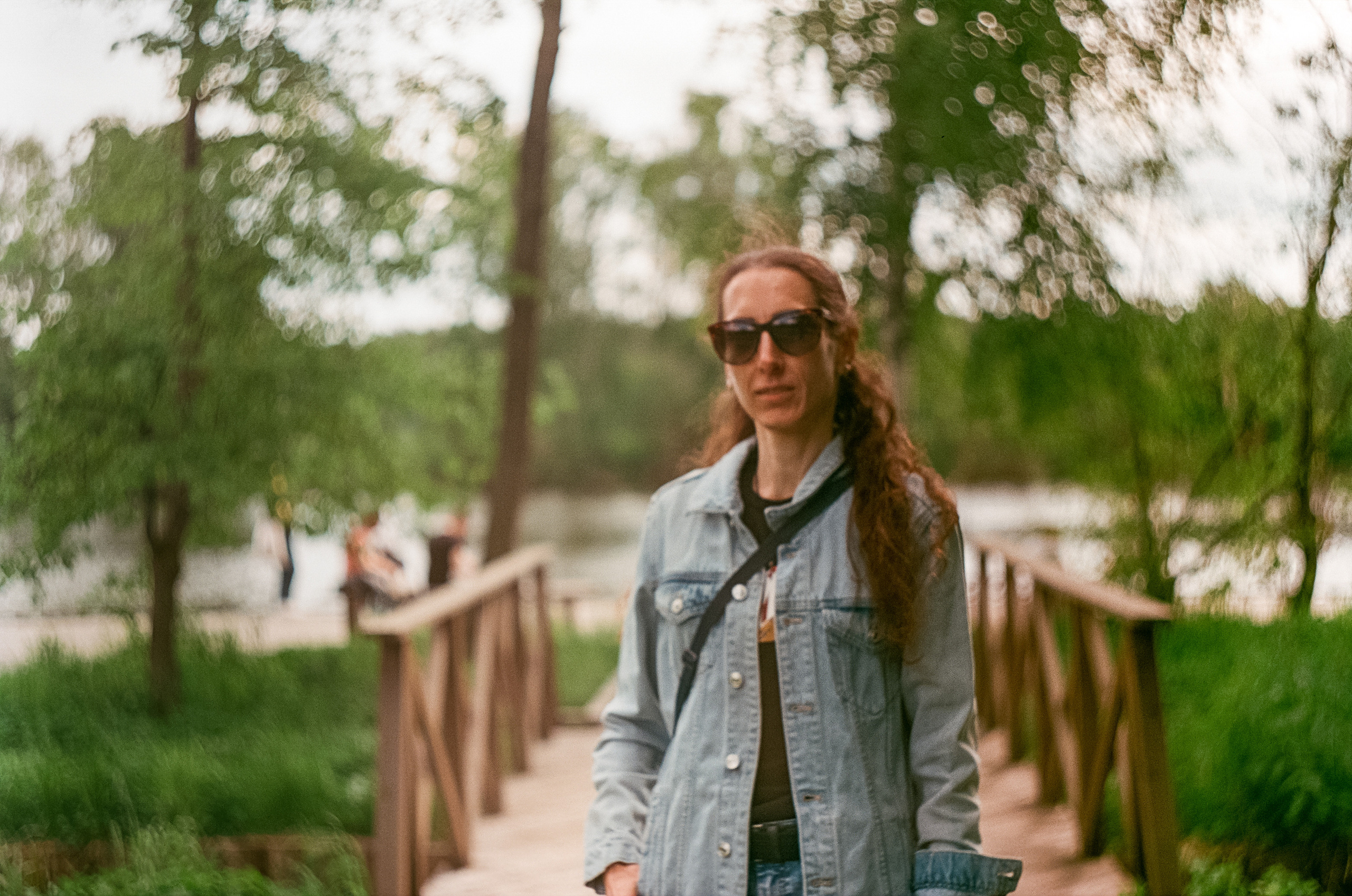 Edixa Reflex-D | Carl Zeiss Jena Biotar 58 mm f2.0 | SFA A-color 125