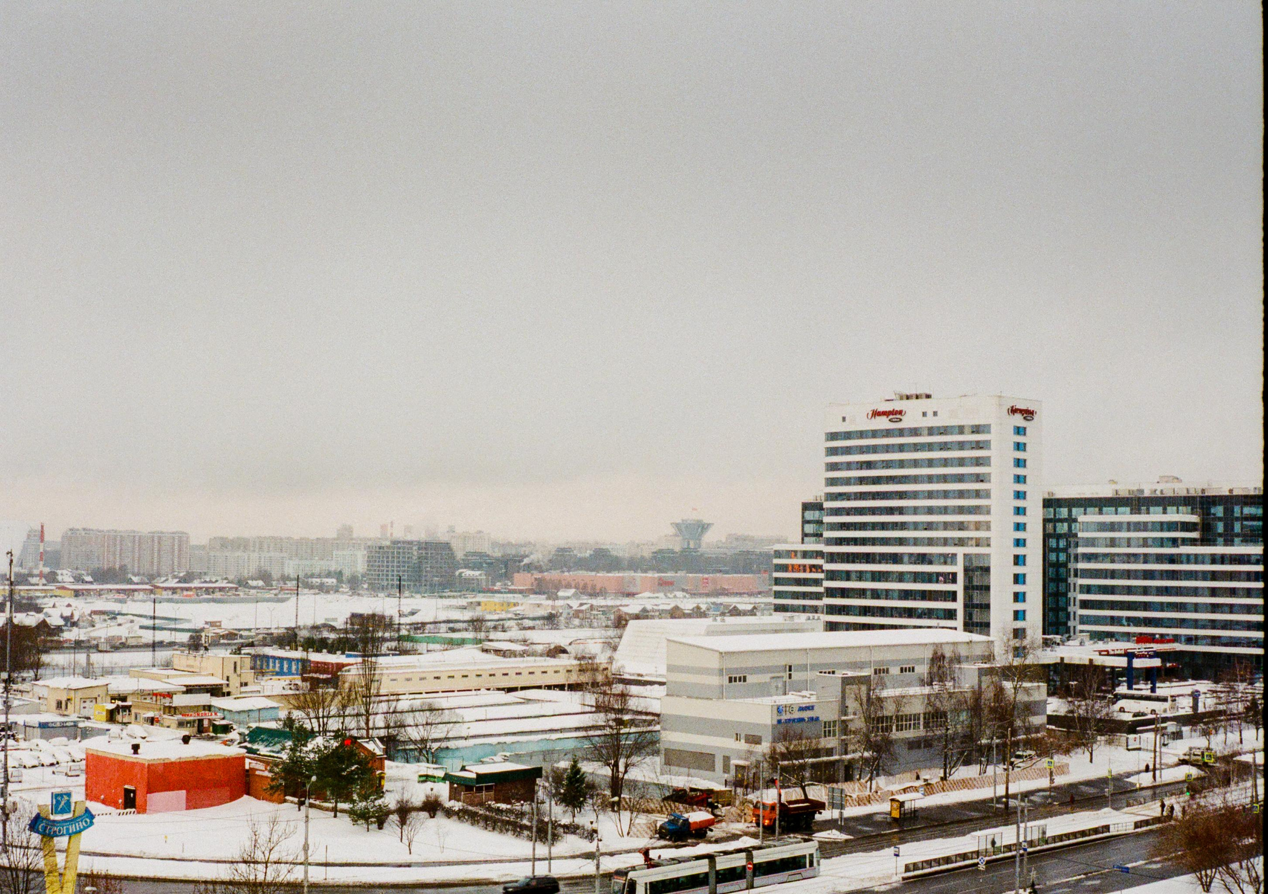 Olympus Pen EED / Fujifilm Superia 200