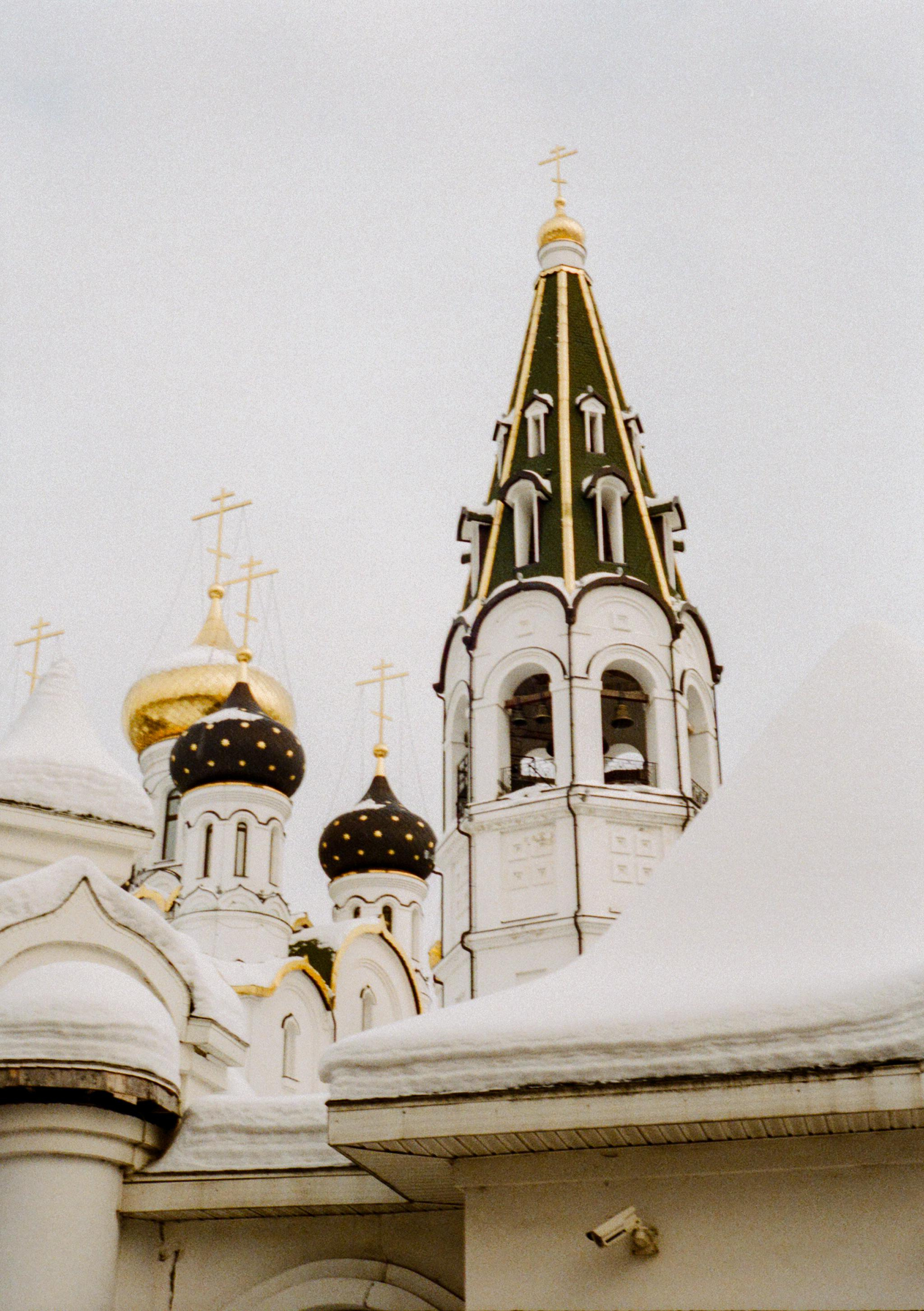 Olympus Pen EED / Fujifilm Superia 200