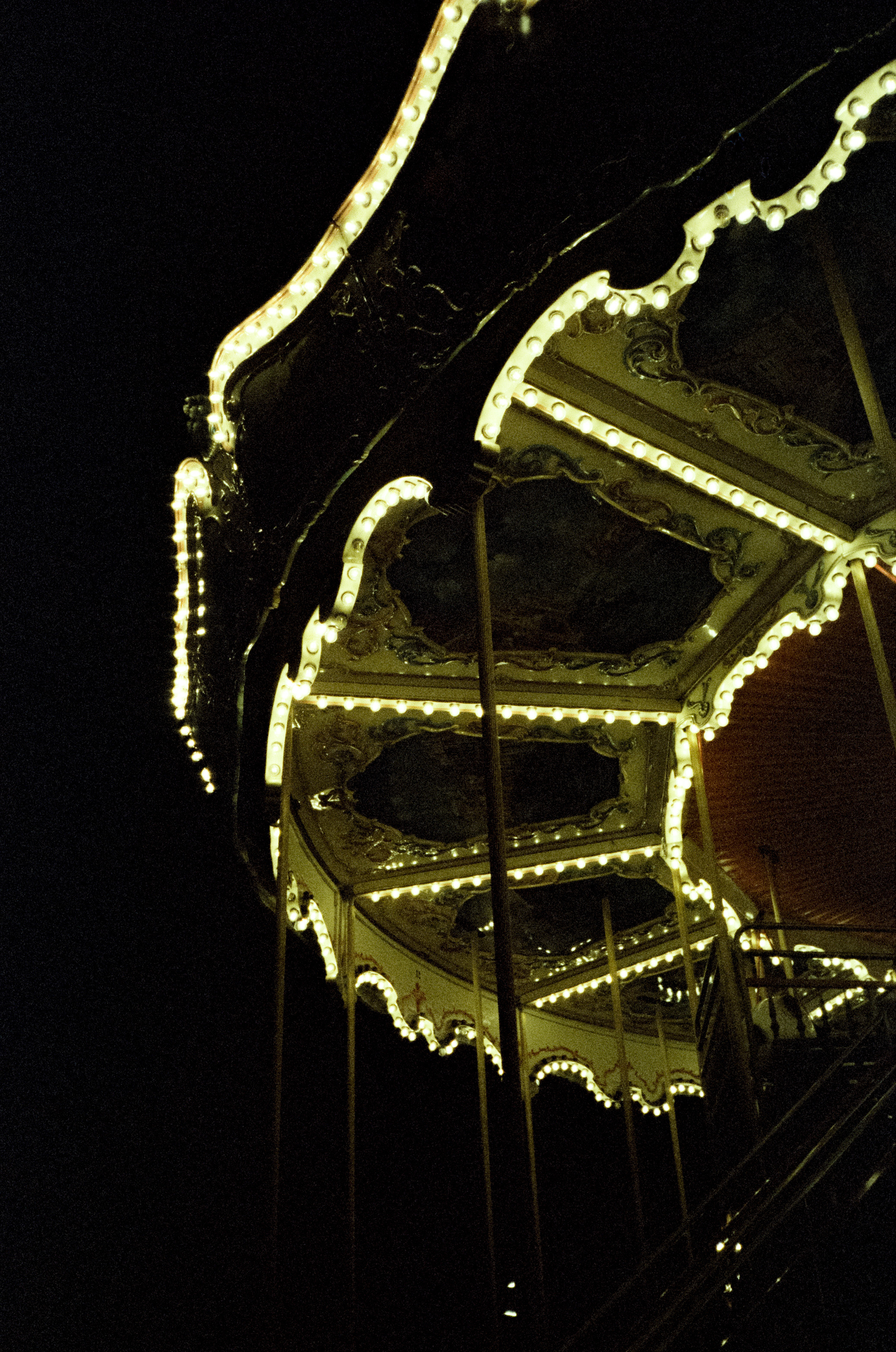 Комсомольский парк, Морской Порт Сочи — Revue 35 СС