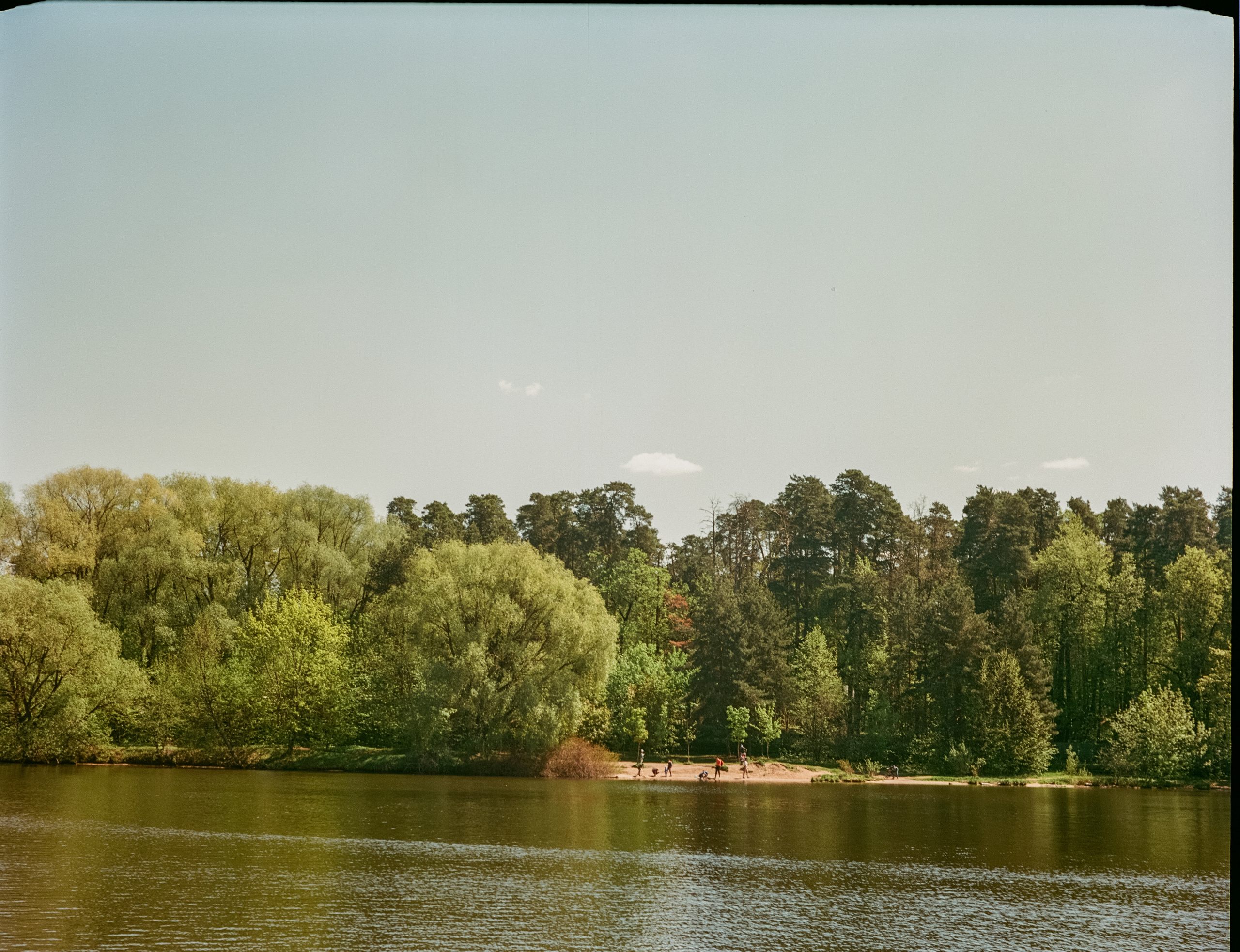 Kodak Aerocolor IV / Voightlander Bessa 46