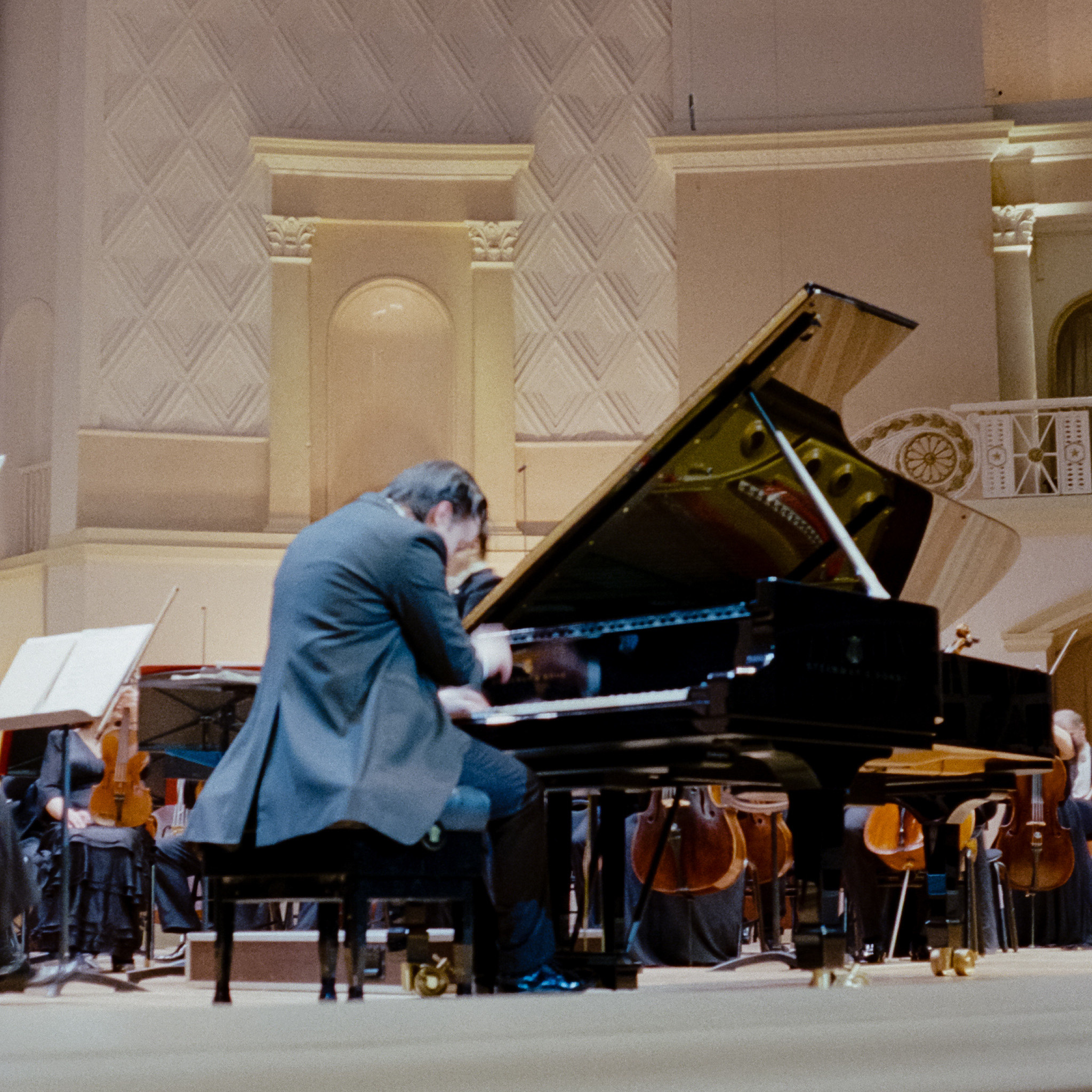 Olympus Pen EED / Kodak Vision 3 500T