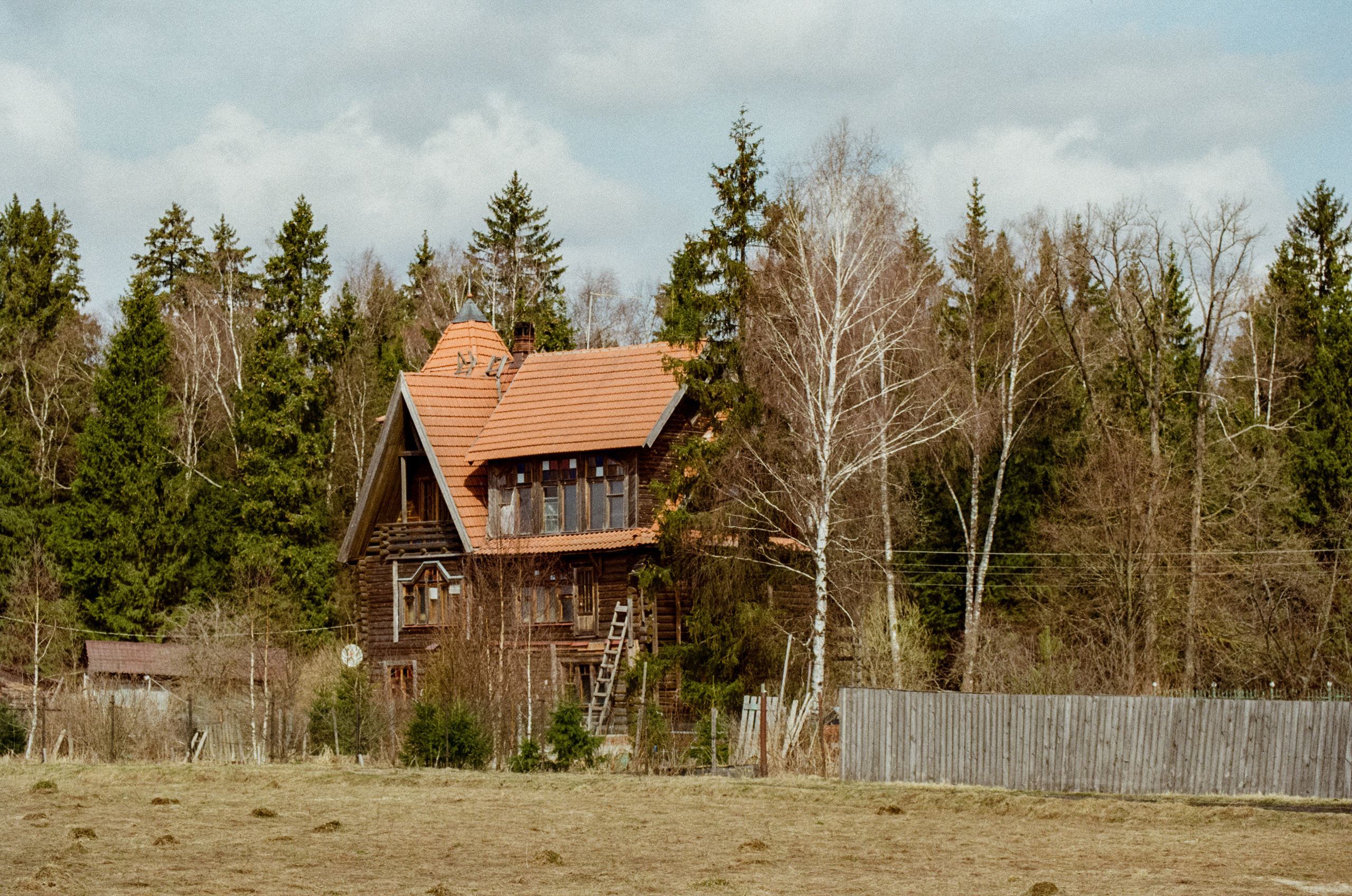 Carl Zeiss Makro-Sonnar 100mm f2.8