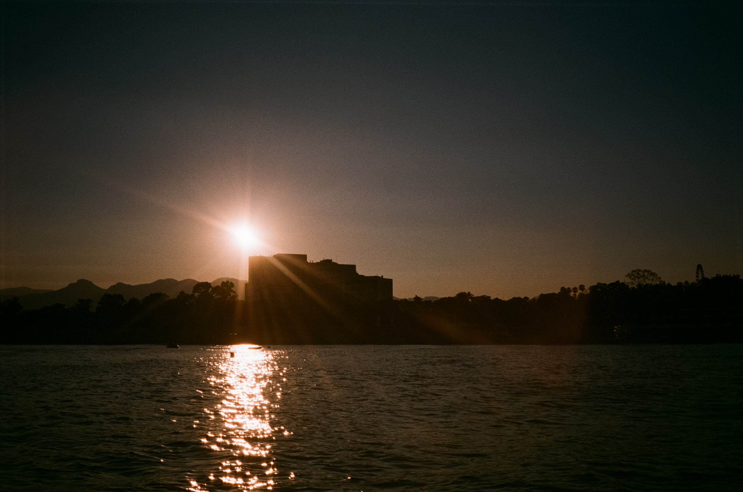 Анталья — прогулка на катере