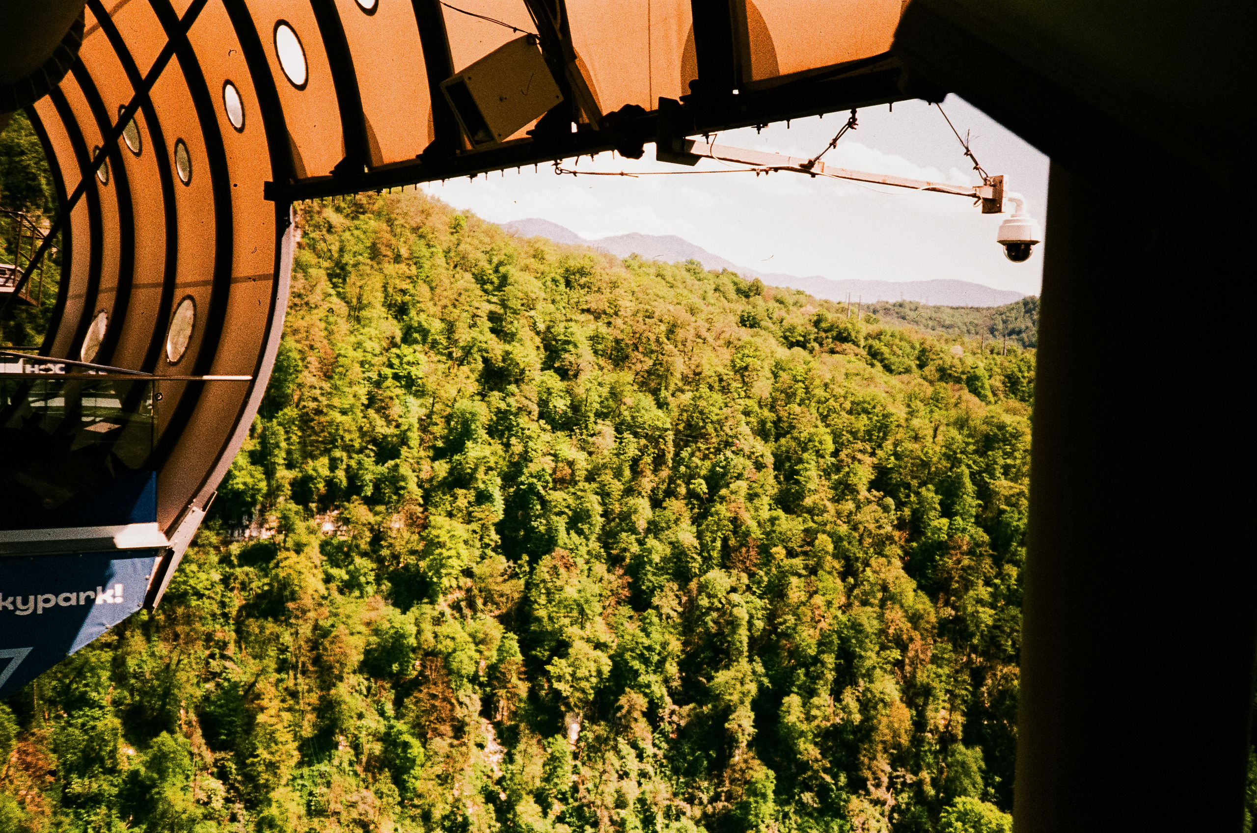 Skypark в Сочи на Fuji DL-300, пленка Konica Centuria 1600