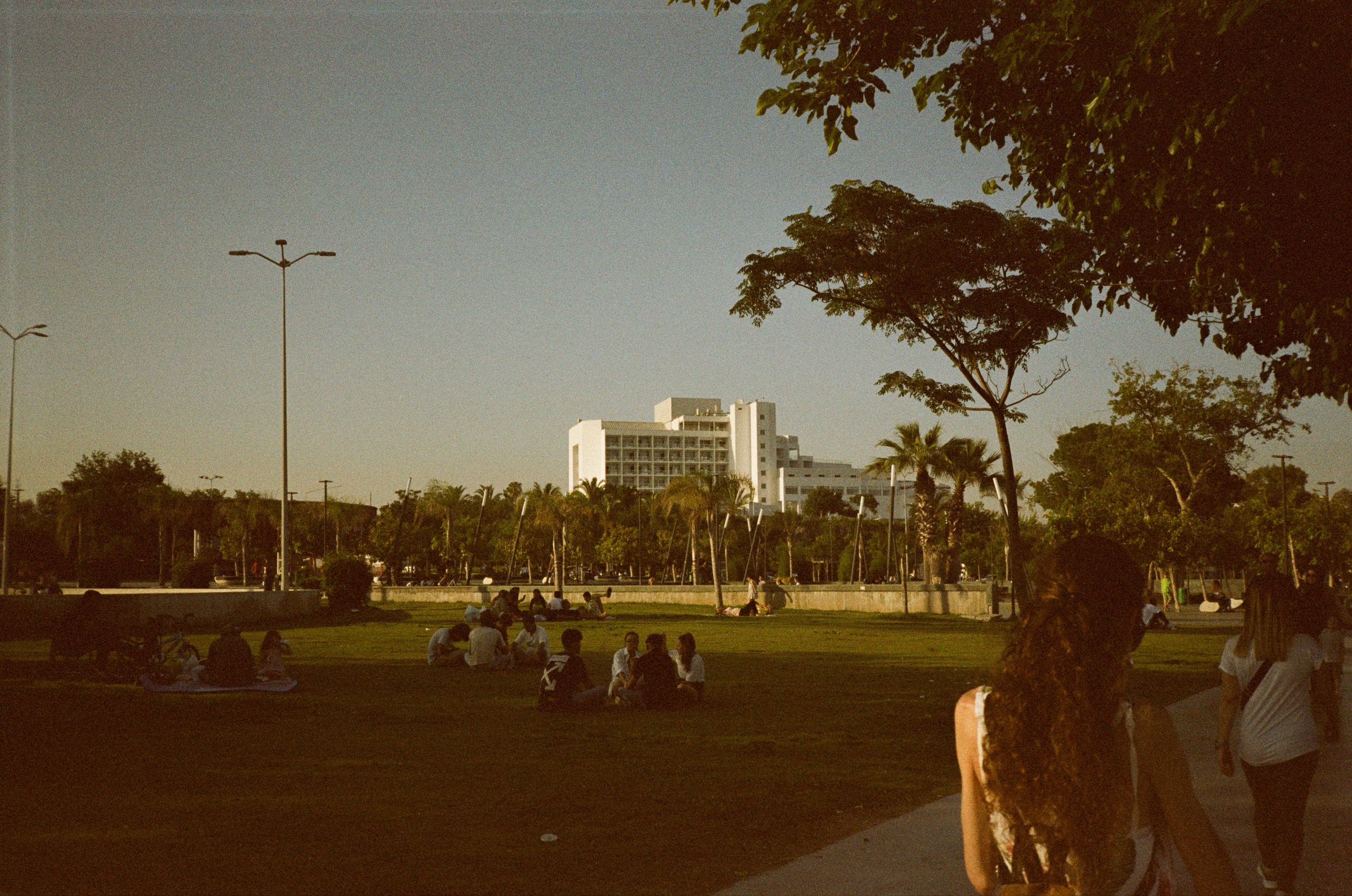 Набережная Антальи на просроченную пленку Kodak Gold 200