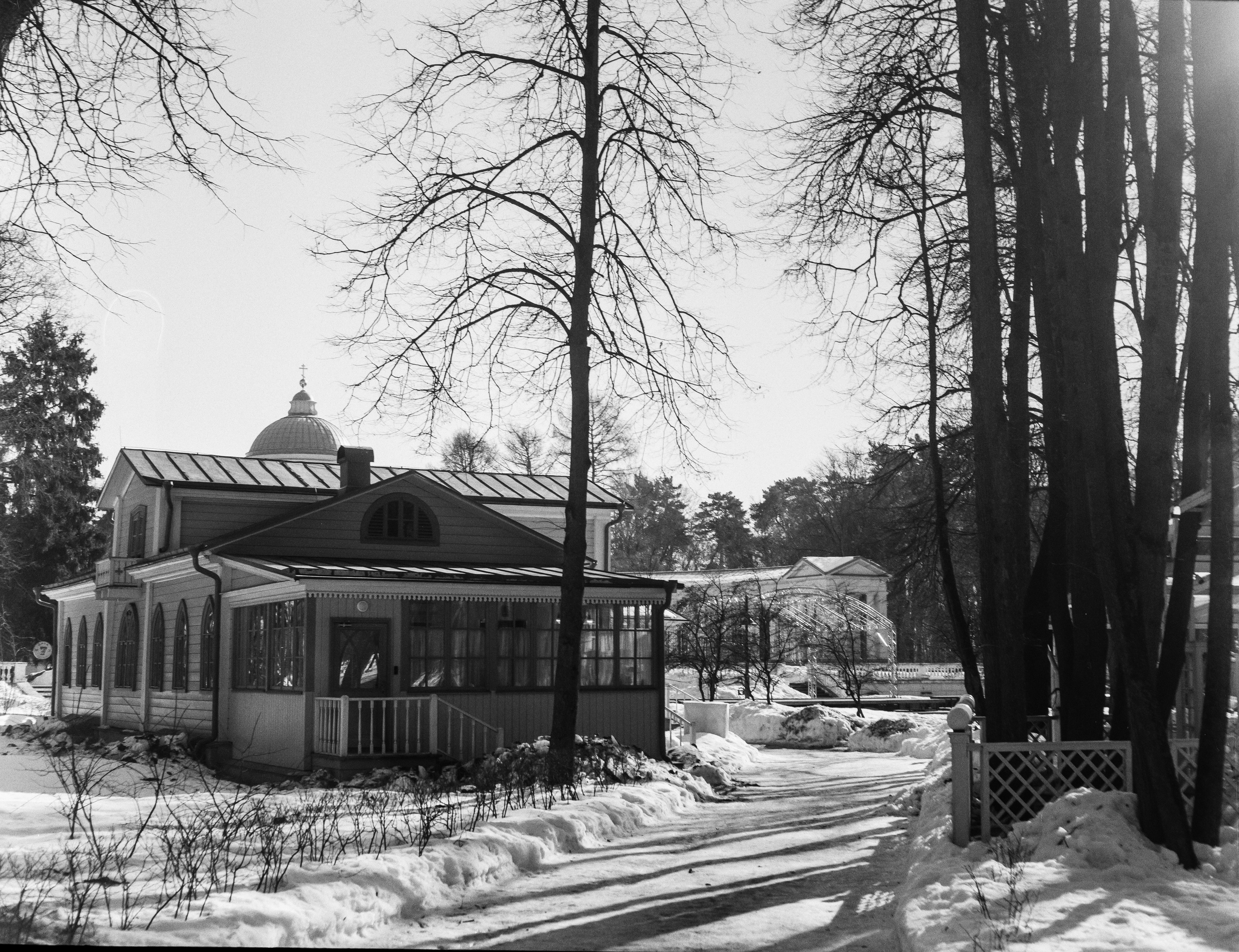 Ilford FP4 Plus ISO 125 / Zeiss Ikon Ikonta 521