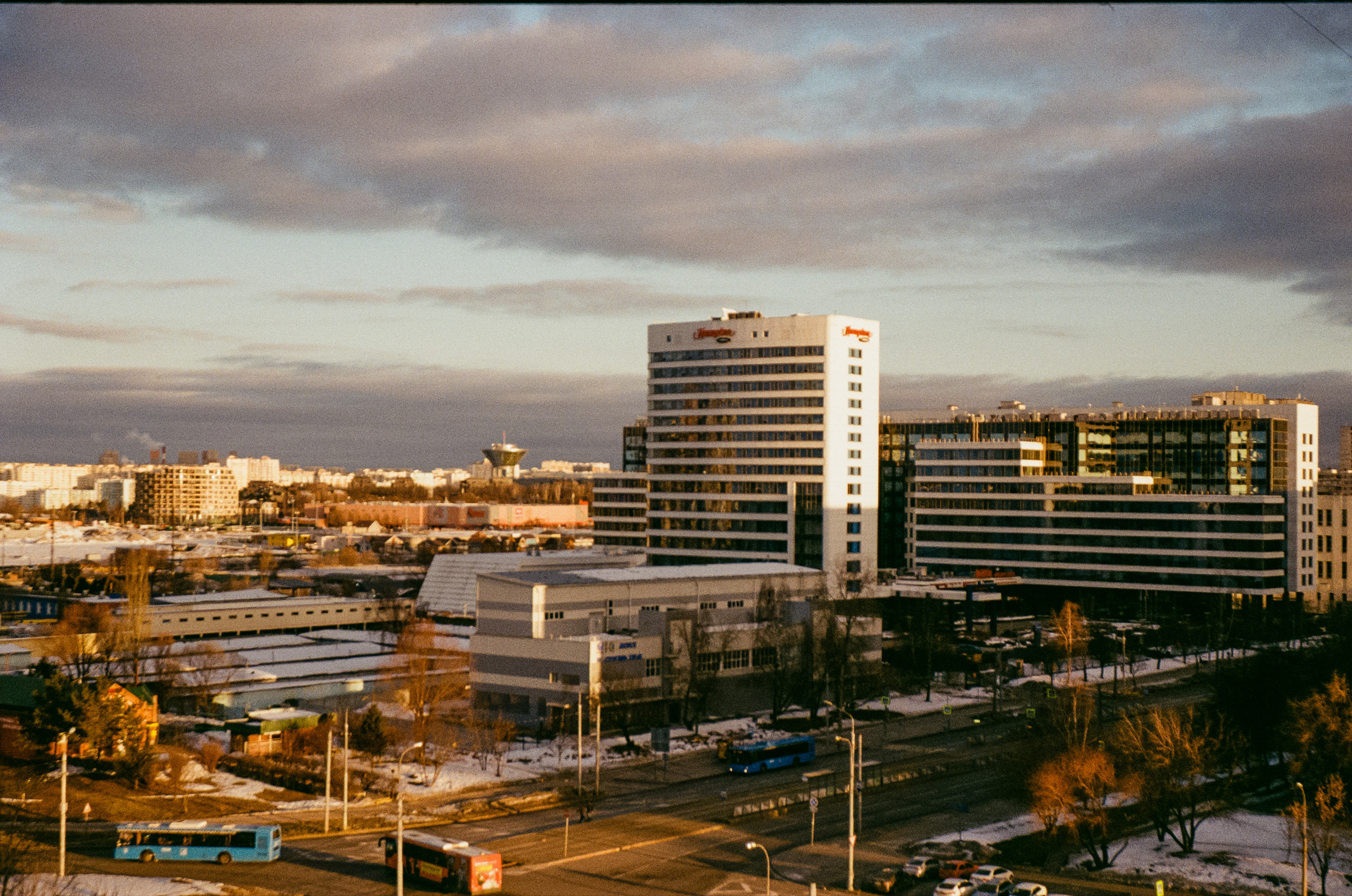 Kodak Ektar 100 / Contax N1