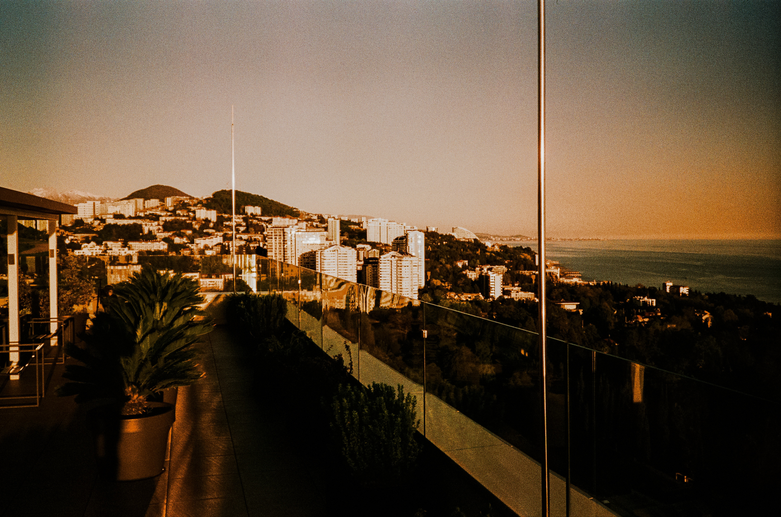 Skypark в Сочи на Fuji DL-300, пленка Konica Centuria 1600