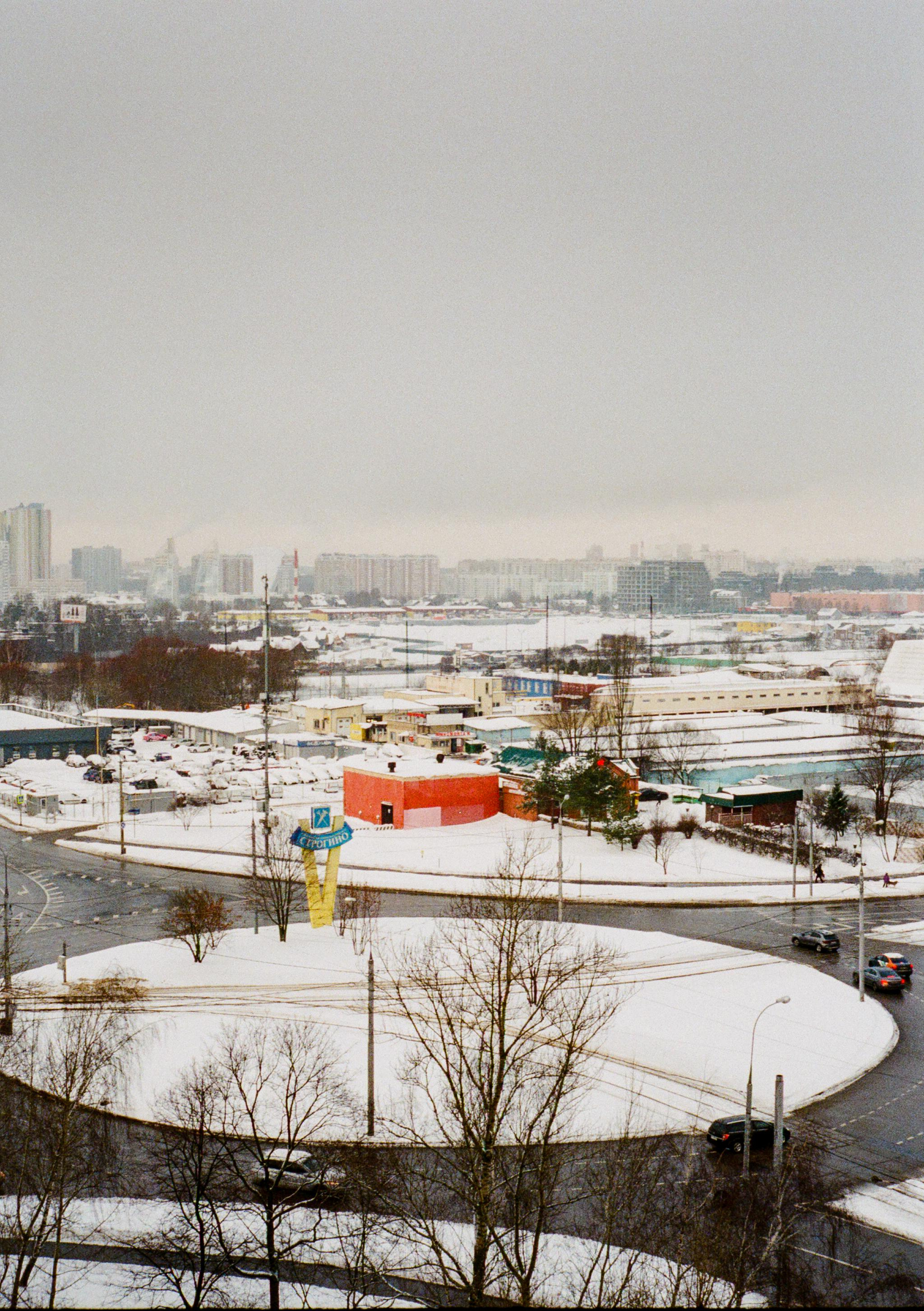 Olympus Pen EED / Fujifilm Superia 200