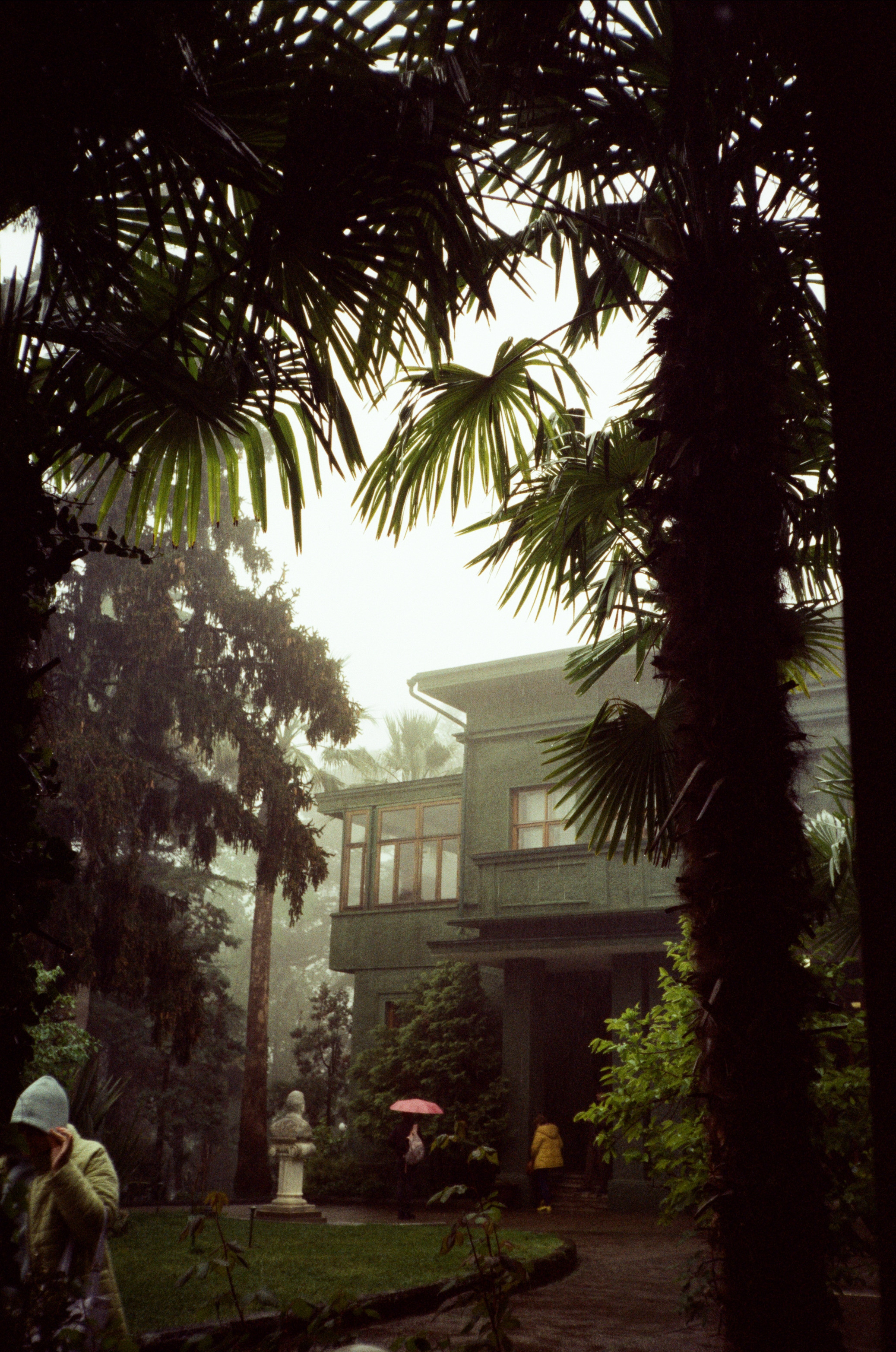 Дача Сталина и закаты в Сочи / Revue 35 CC