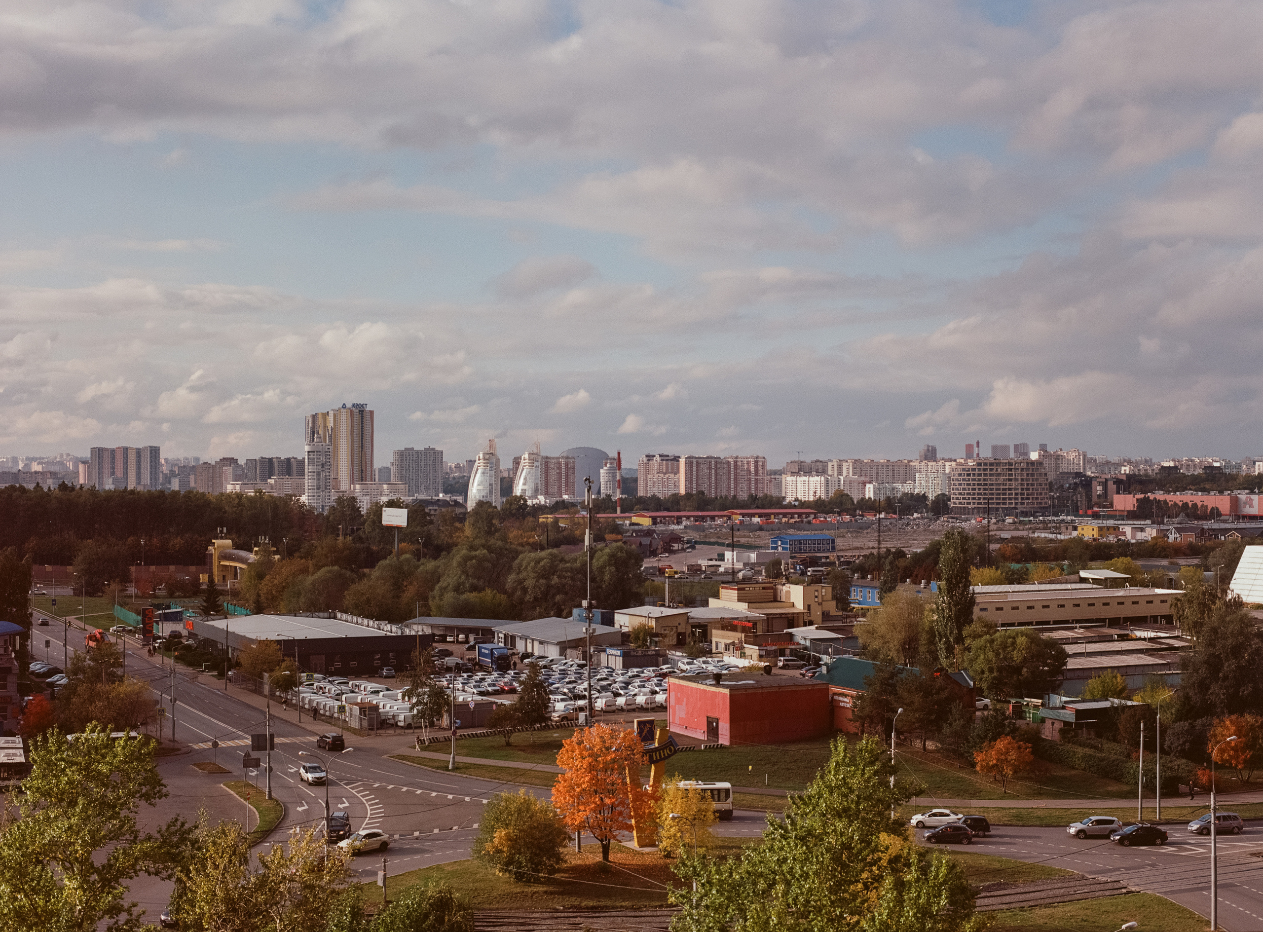 Mamiya 645 — Mamiya-Sekor C 80 mm f1.9 / Kodak Ektar 100
