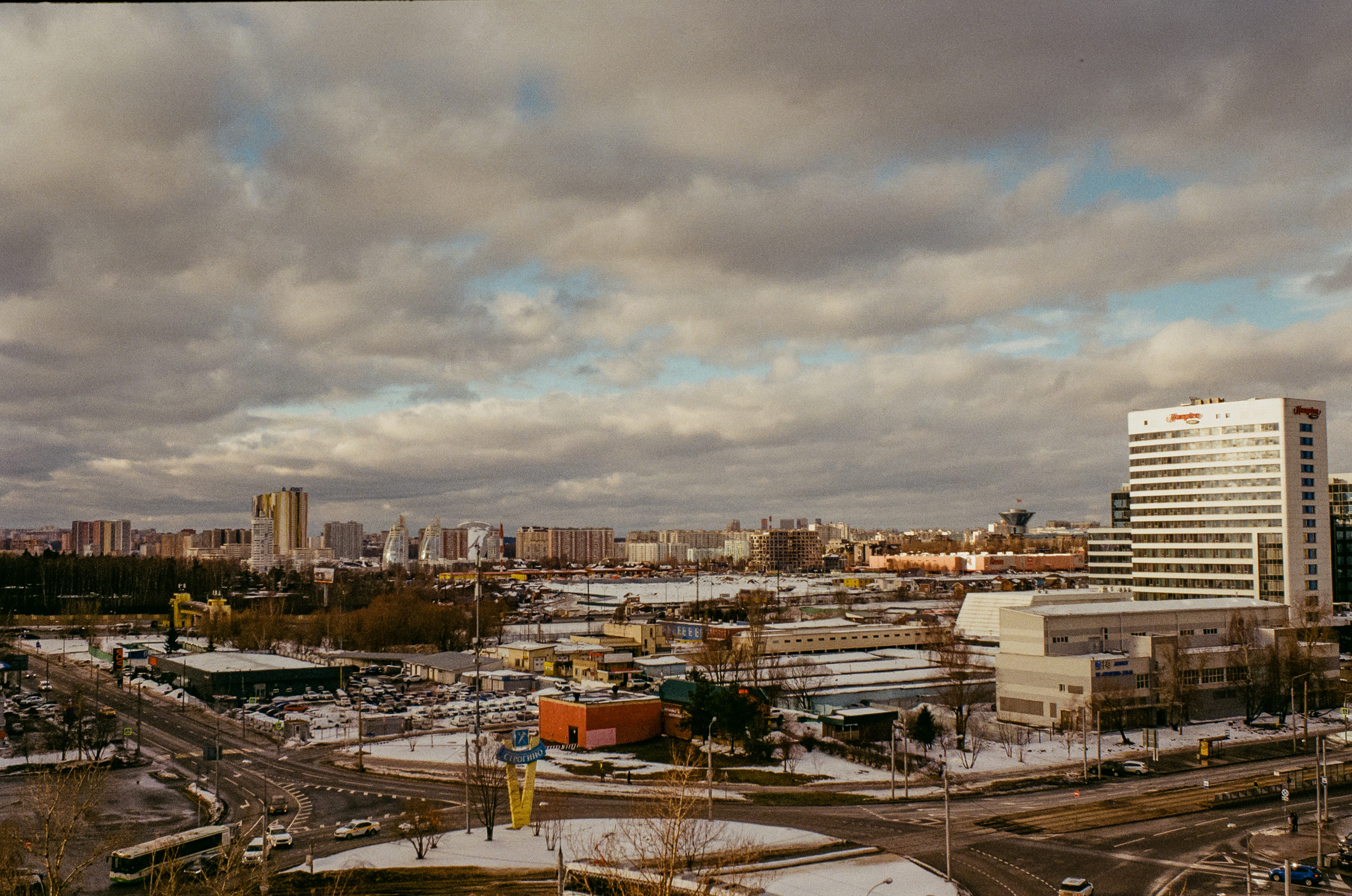 Kodak Ektar 100 / Contax N1