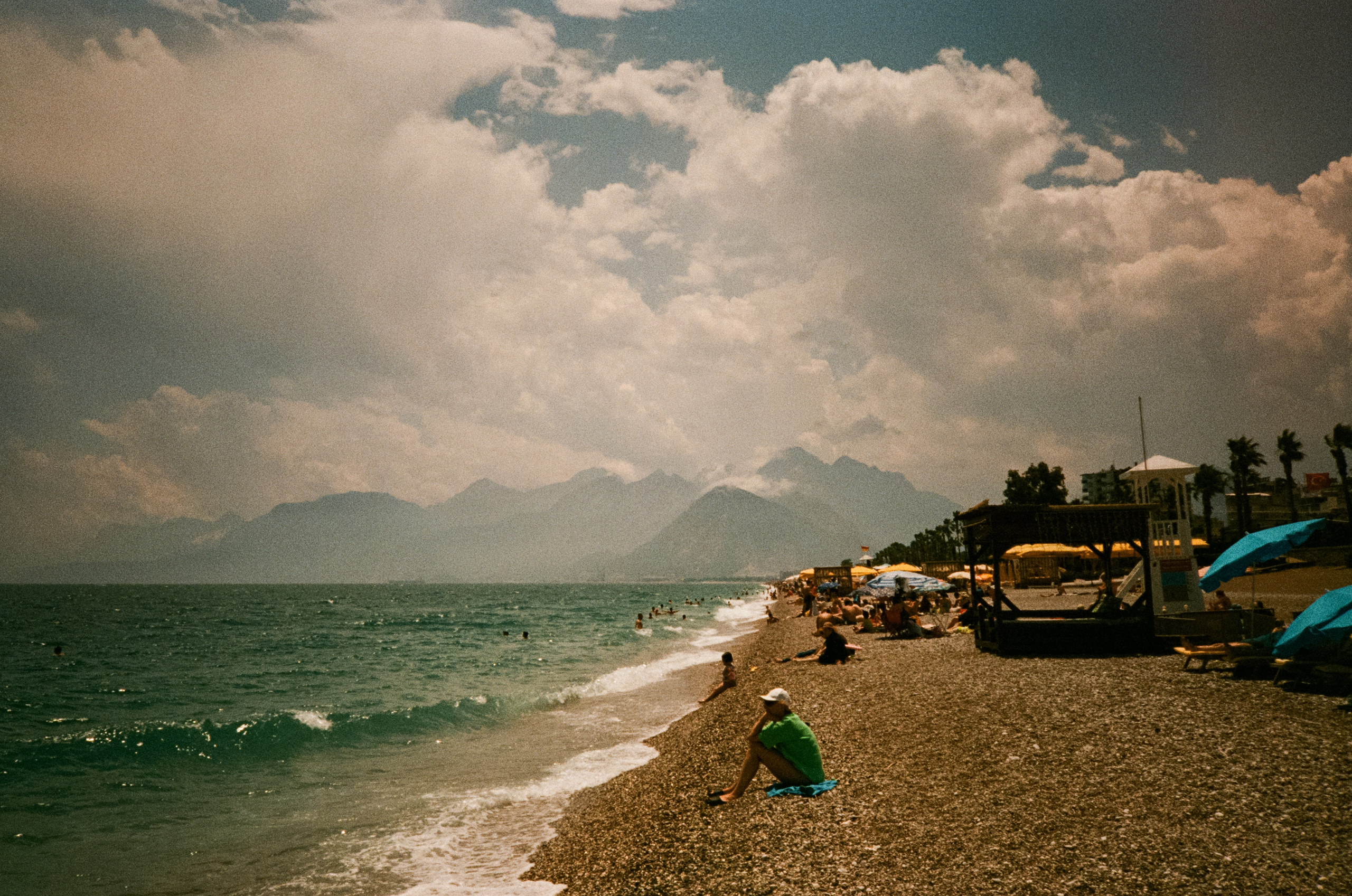 Пляж Коньялты, Анталья