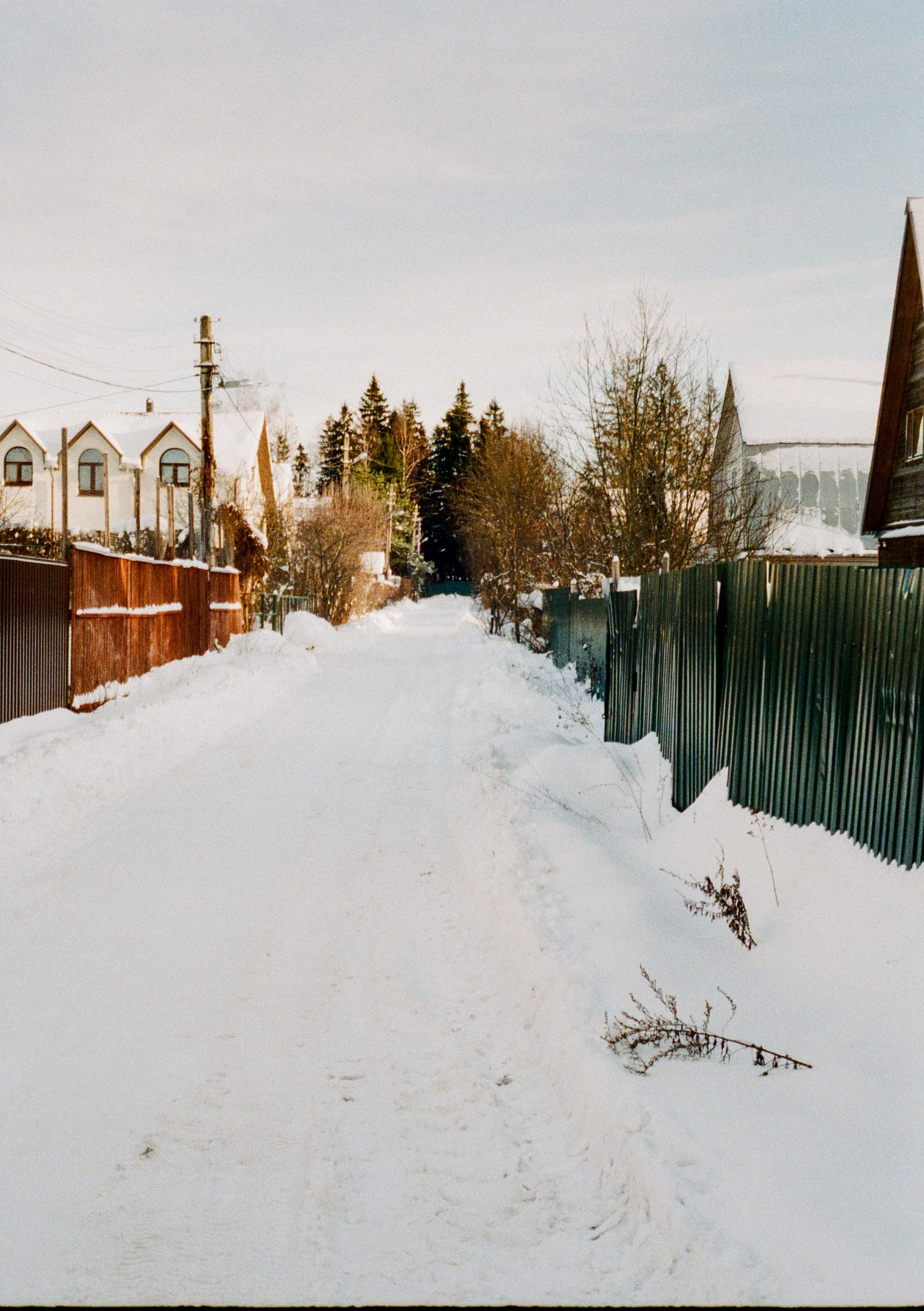 Olympus Pen EED / Fujifilm Superia 200