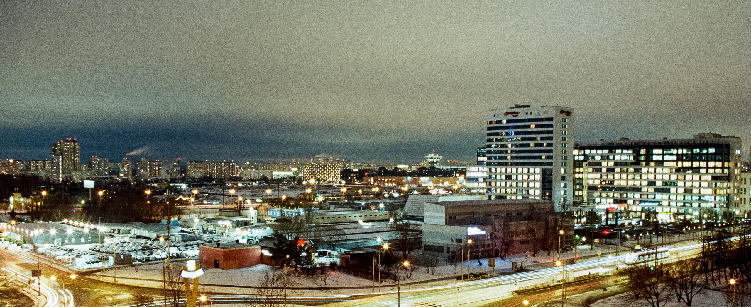 SMC Pentax-FA 35 mm f2.0 — Pentax MZ-3 / Kodak Color Plus 200