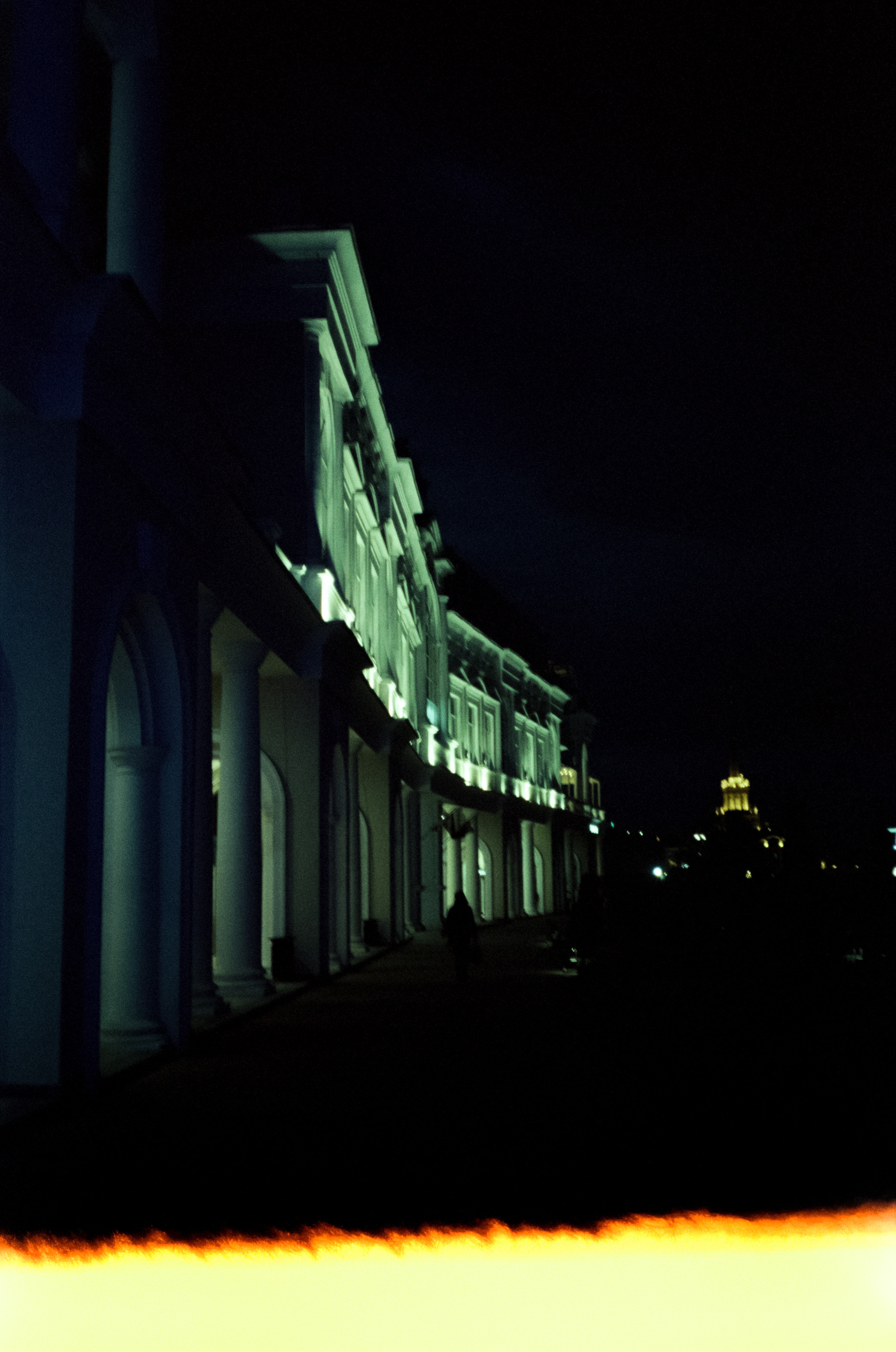 Комсомольский парк, Морской Порт Сочи — Revue 35 СС