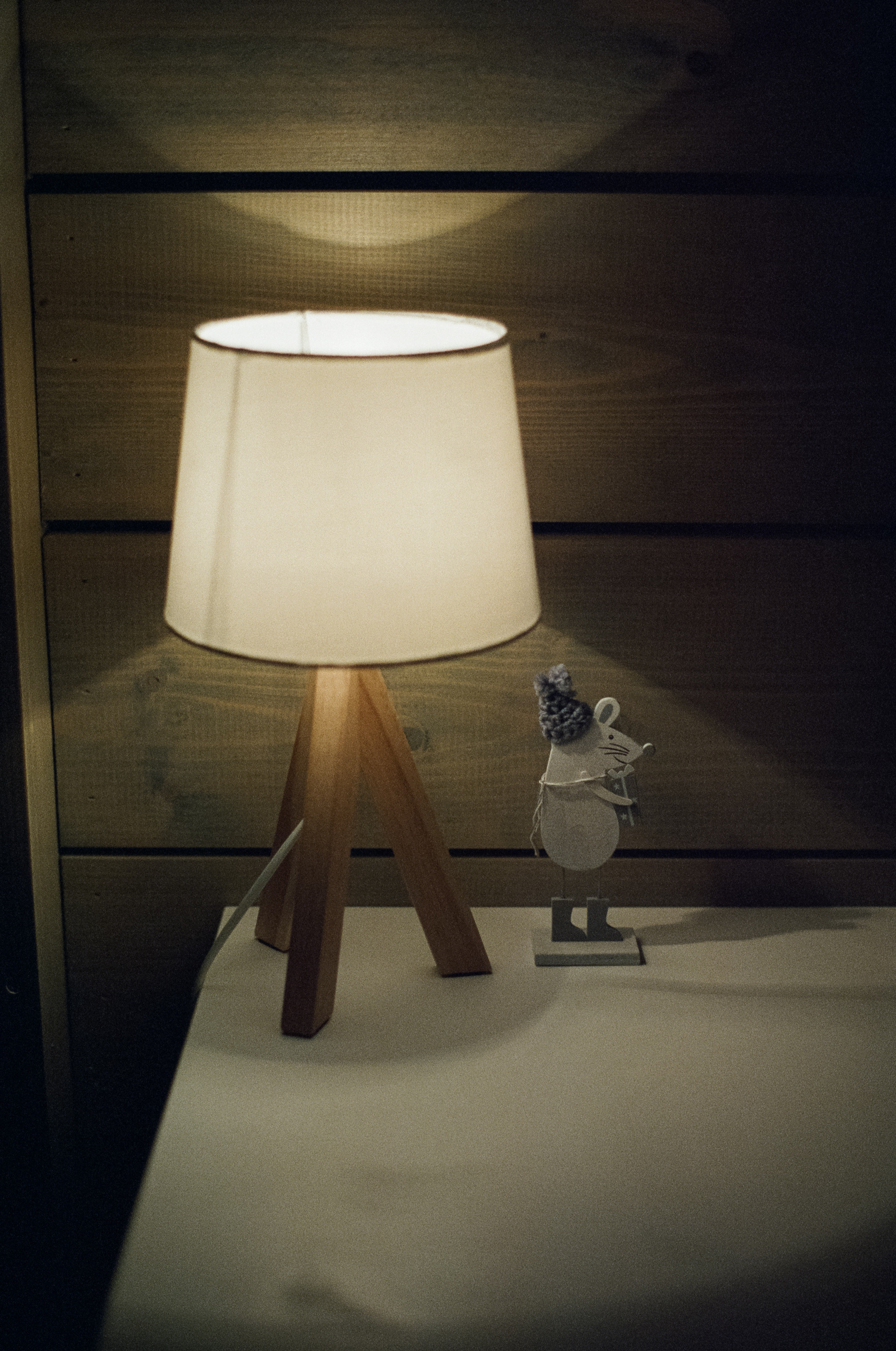 Hygge Dacha (Pentax MZ-3 — Pentax MZ-m 50 mm f1.4)