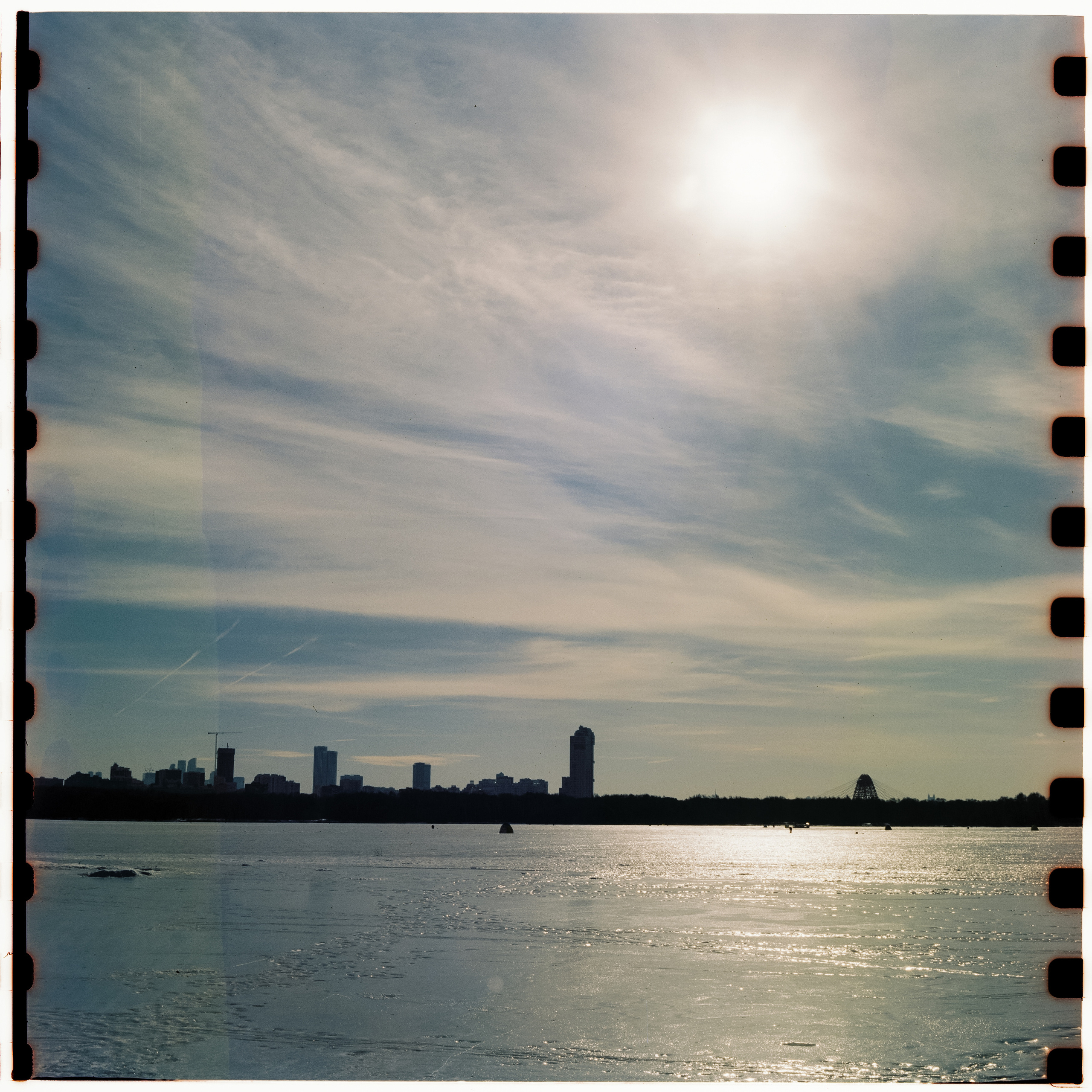 Kodak Vision 3 250D / Yashica Mat 124