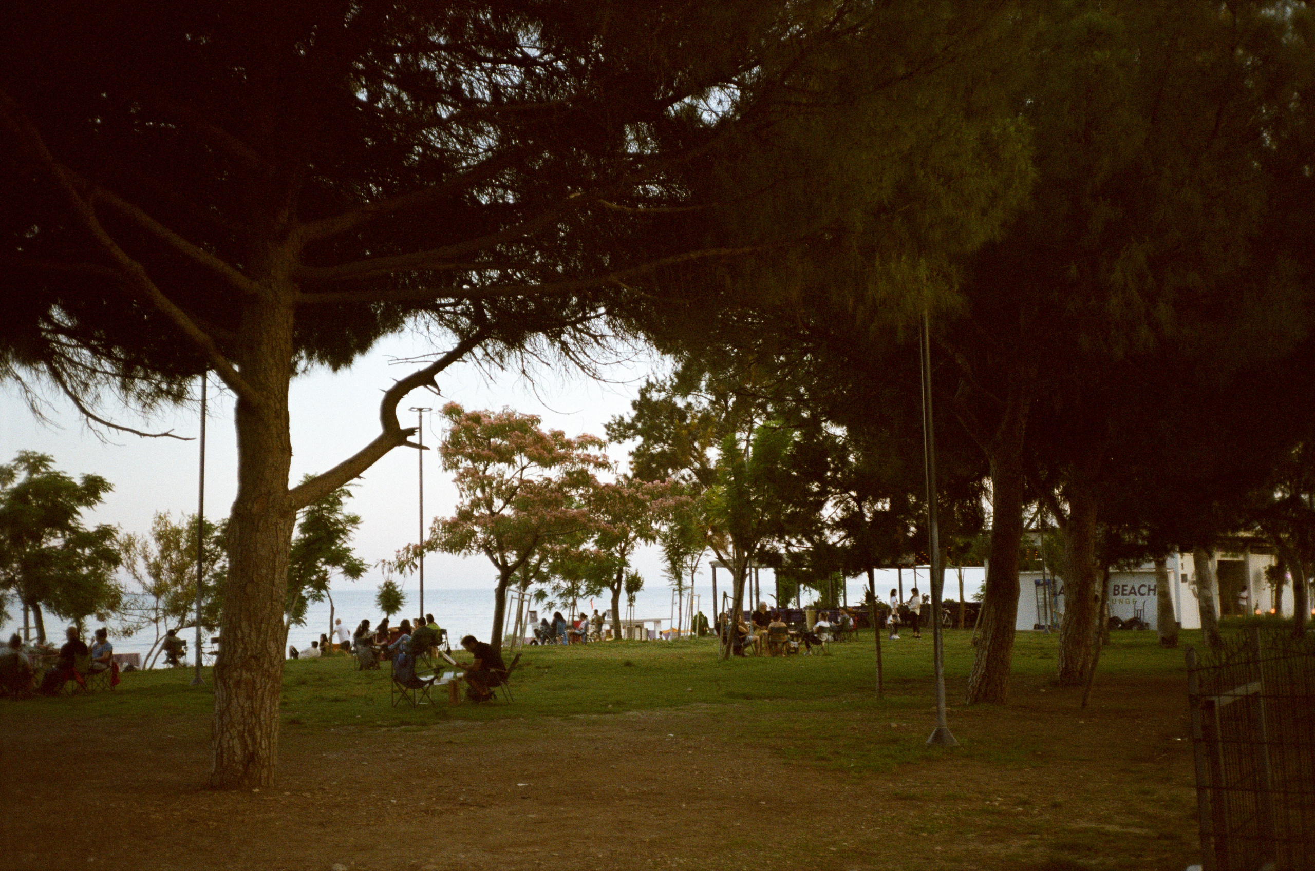 Набережная Антальи на просроченную пленку Kodak Gold 200