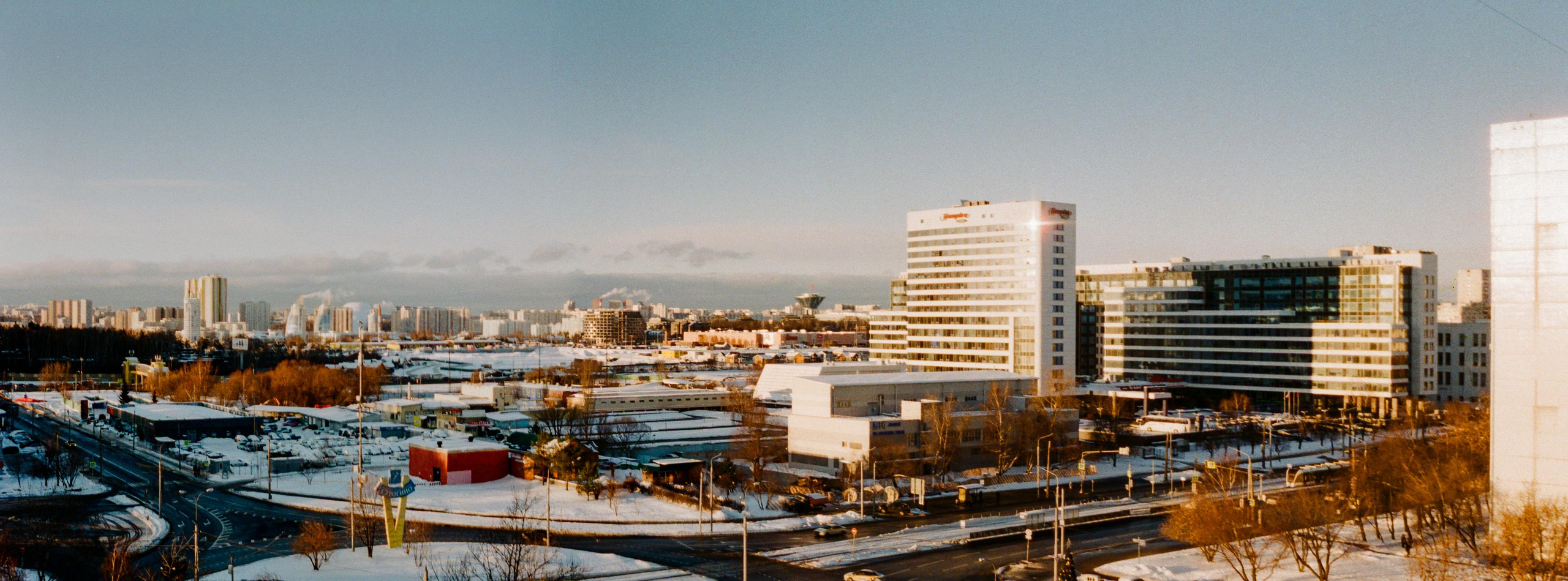 Olympus Pen EED / Fujifilm Superia 200