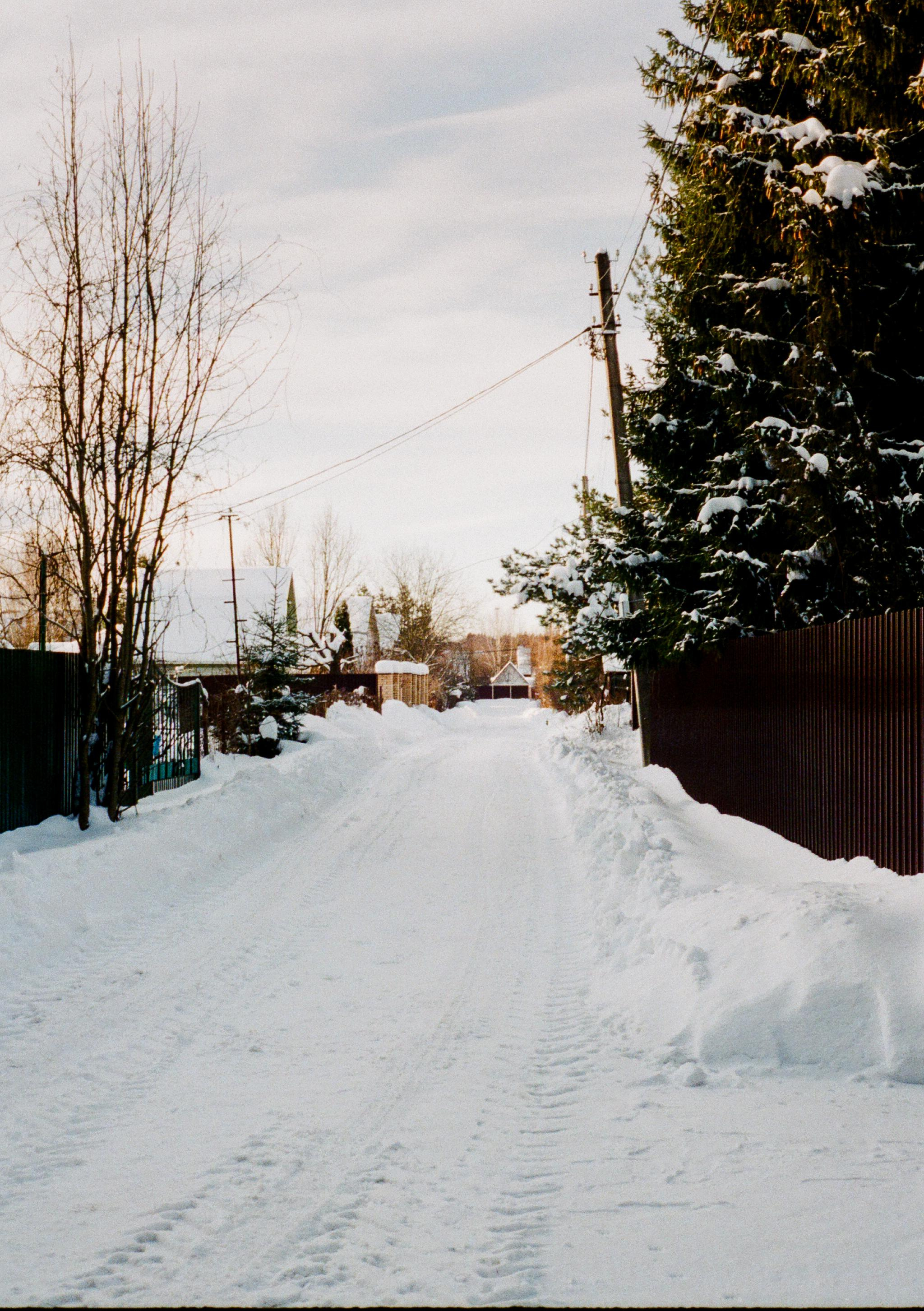 Olympus Pen EED / Fujifilm Superia 200