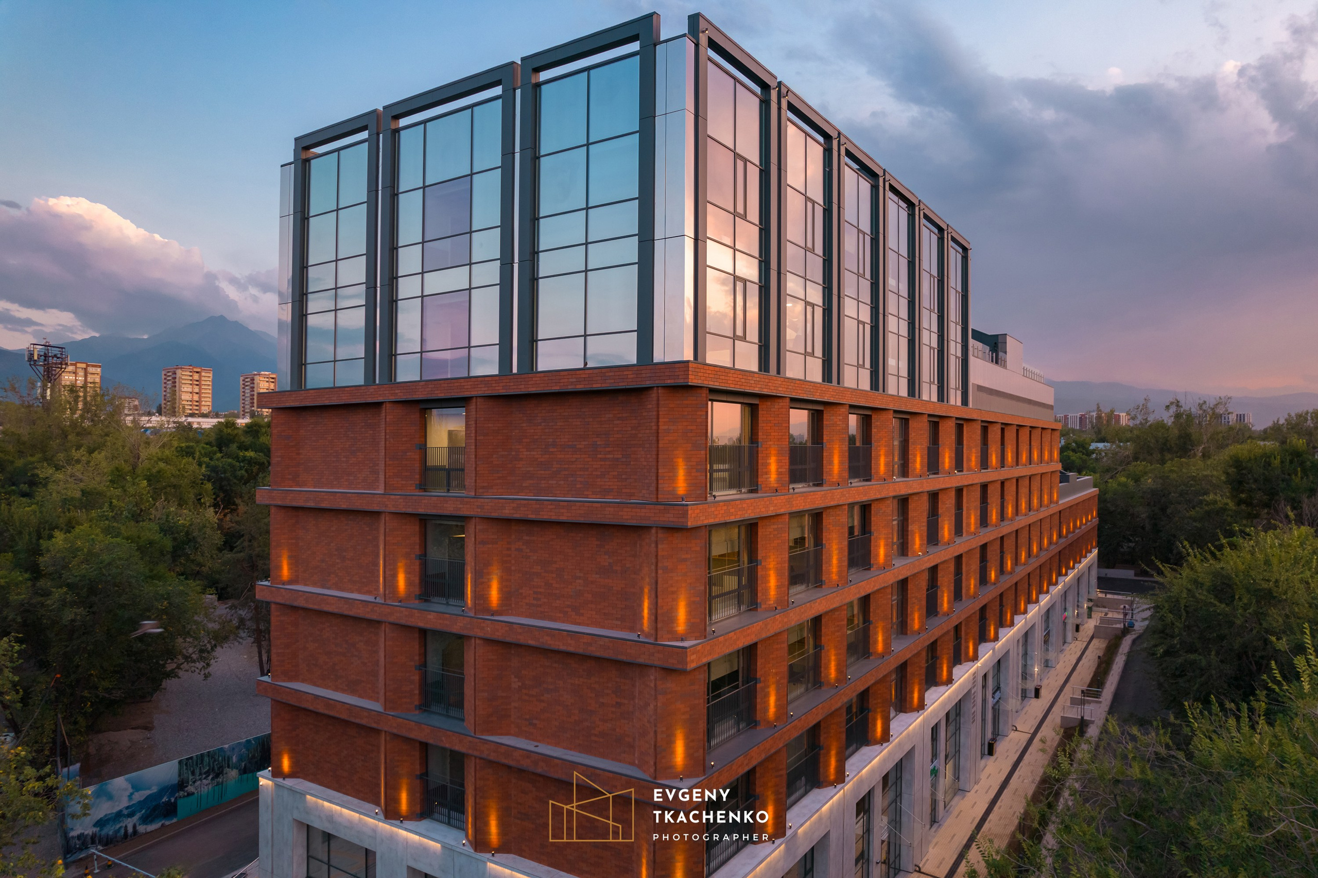 Общежитие университета NarXoz в Алматы. Архитектурный и интерьерный фотограф в Казахстане