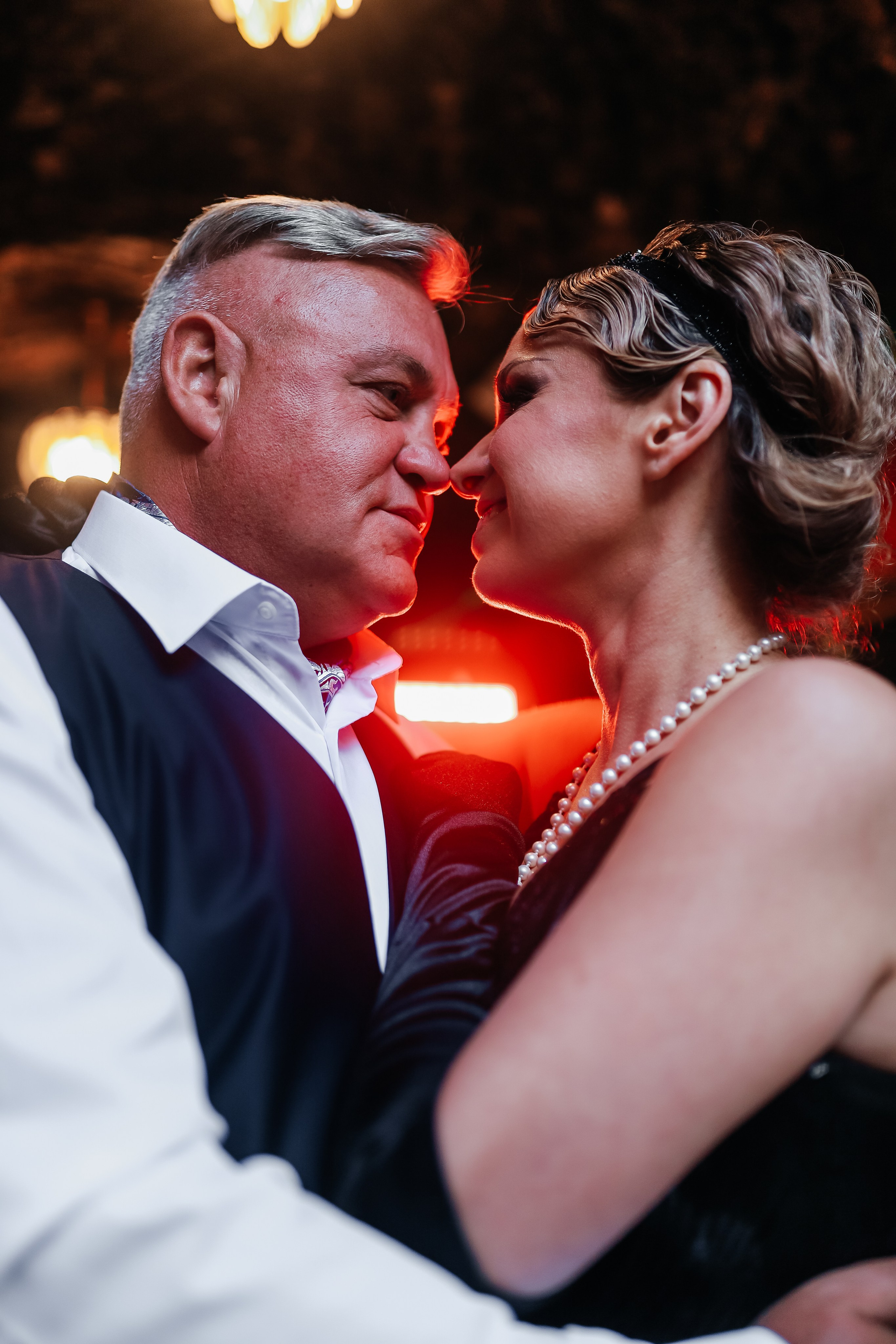 25.Диана и гости