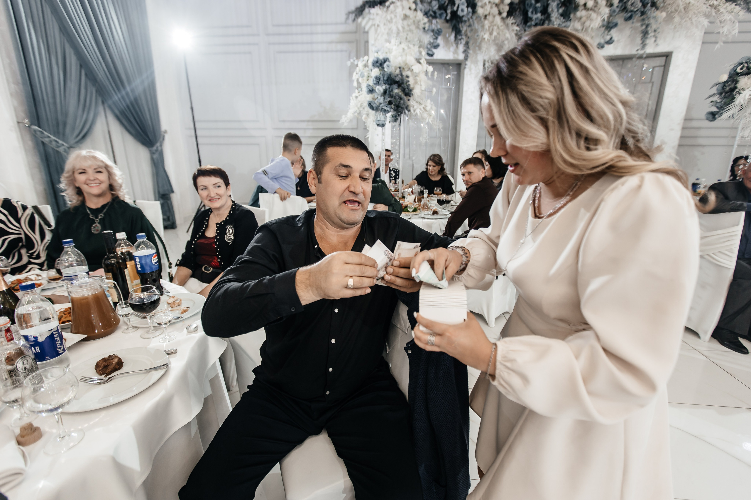 Анонс свадьбы Максима и Алены. Свадебный фотограф в Крыму и Севастополе Ольга Баскакова