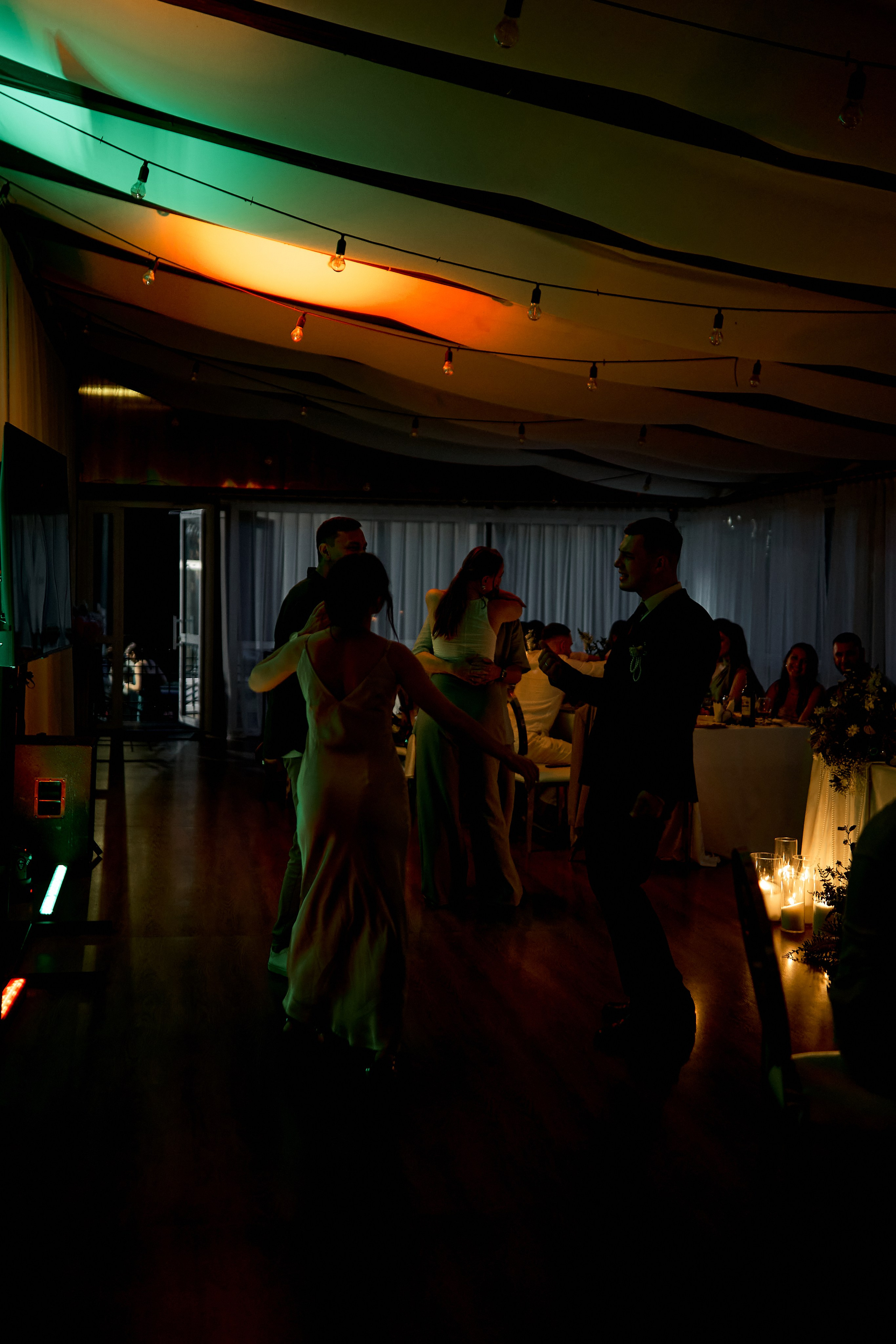 Все про нас. Свадебный фотограф в Красноярске Владимир Ятмасов