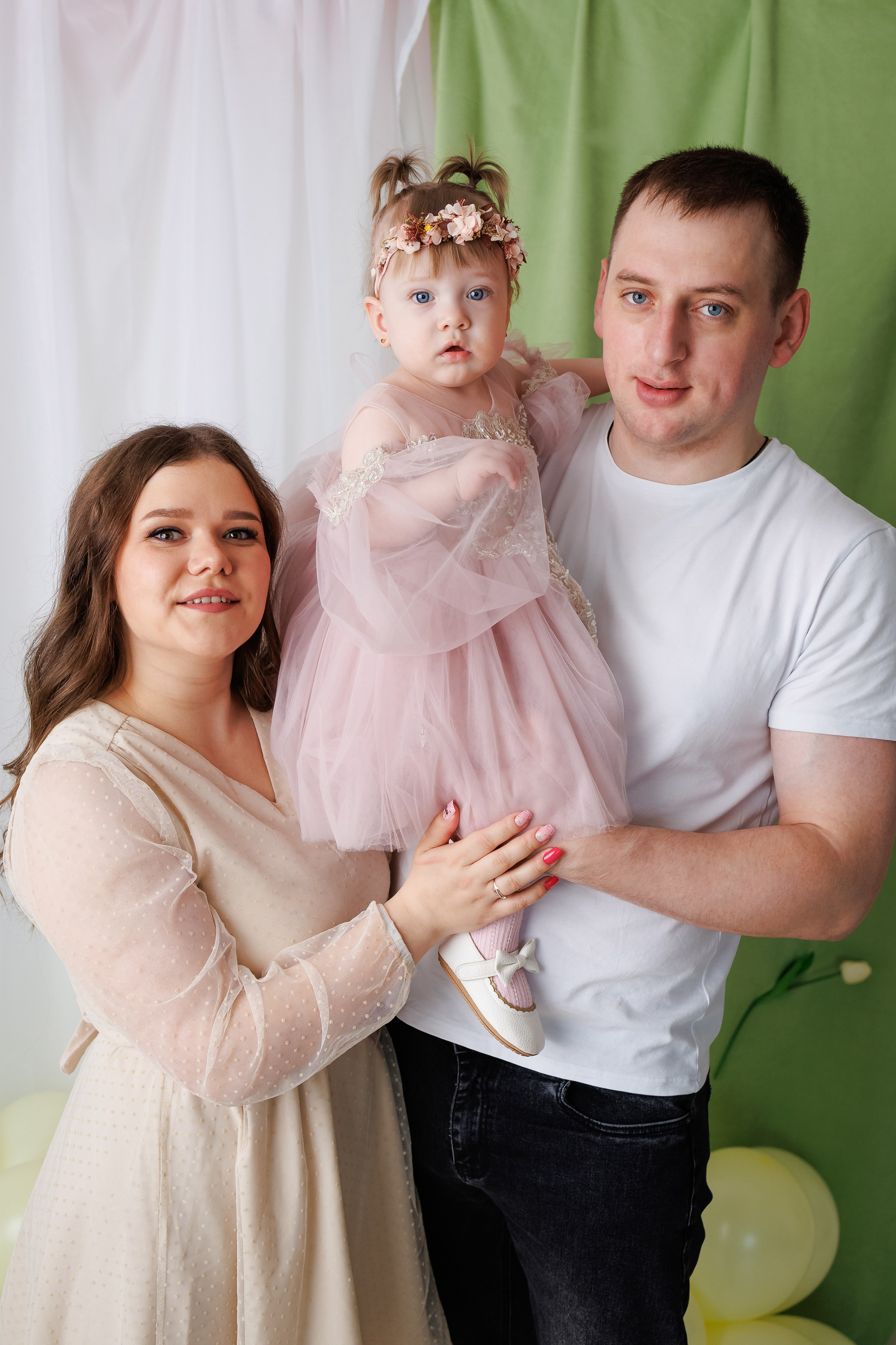 Аделине 1 годик. Фотограф новорожденный малышей Новосибирск