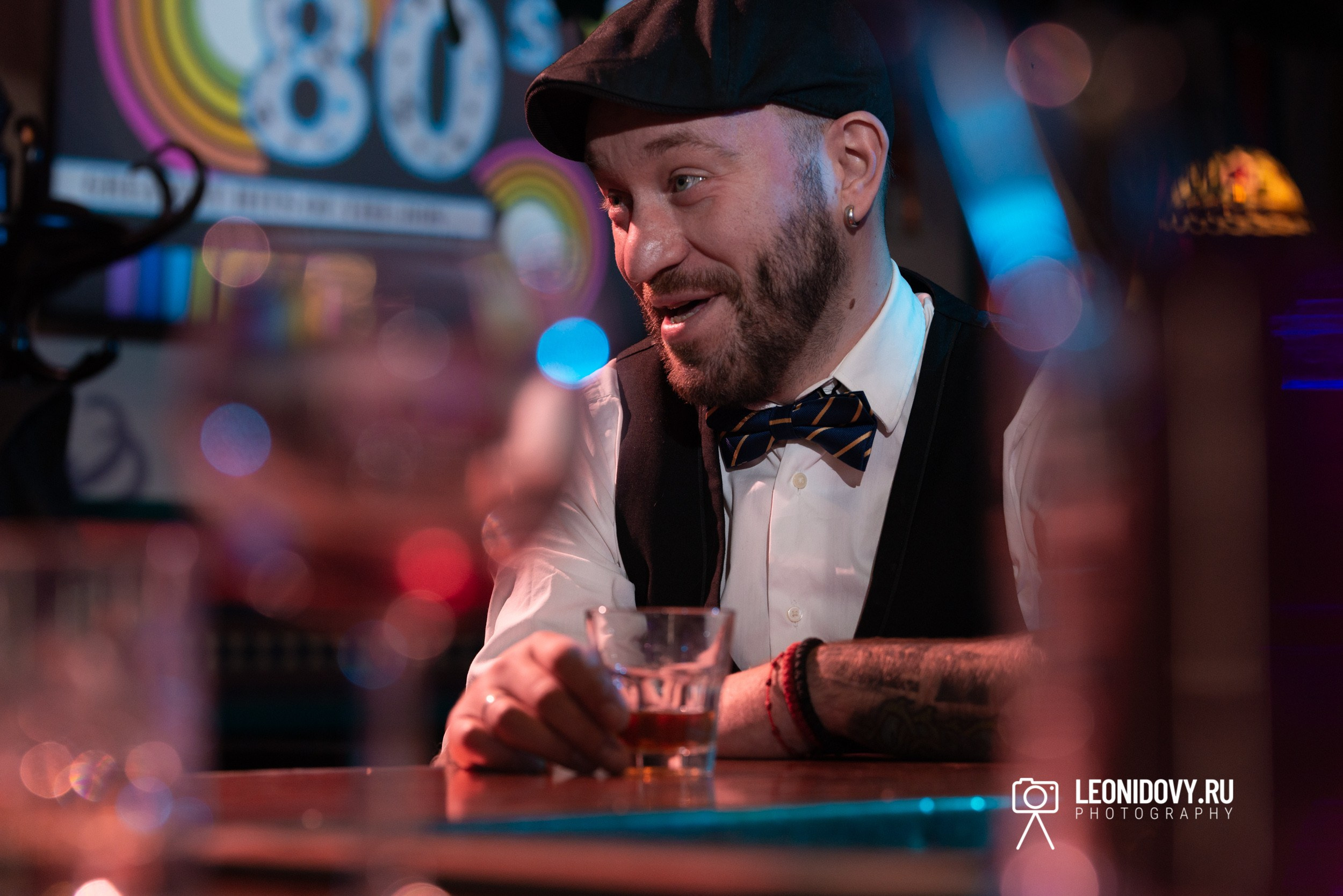 Вечер в баре