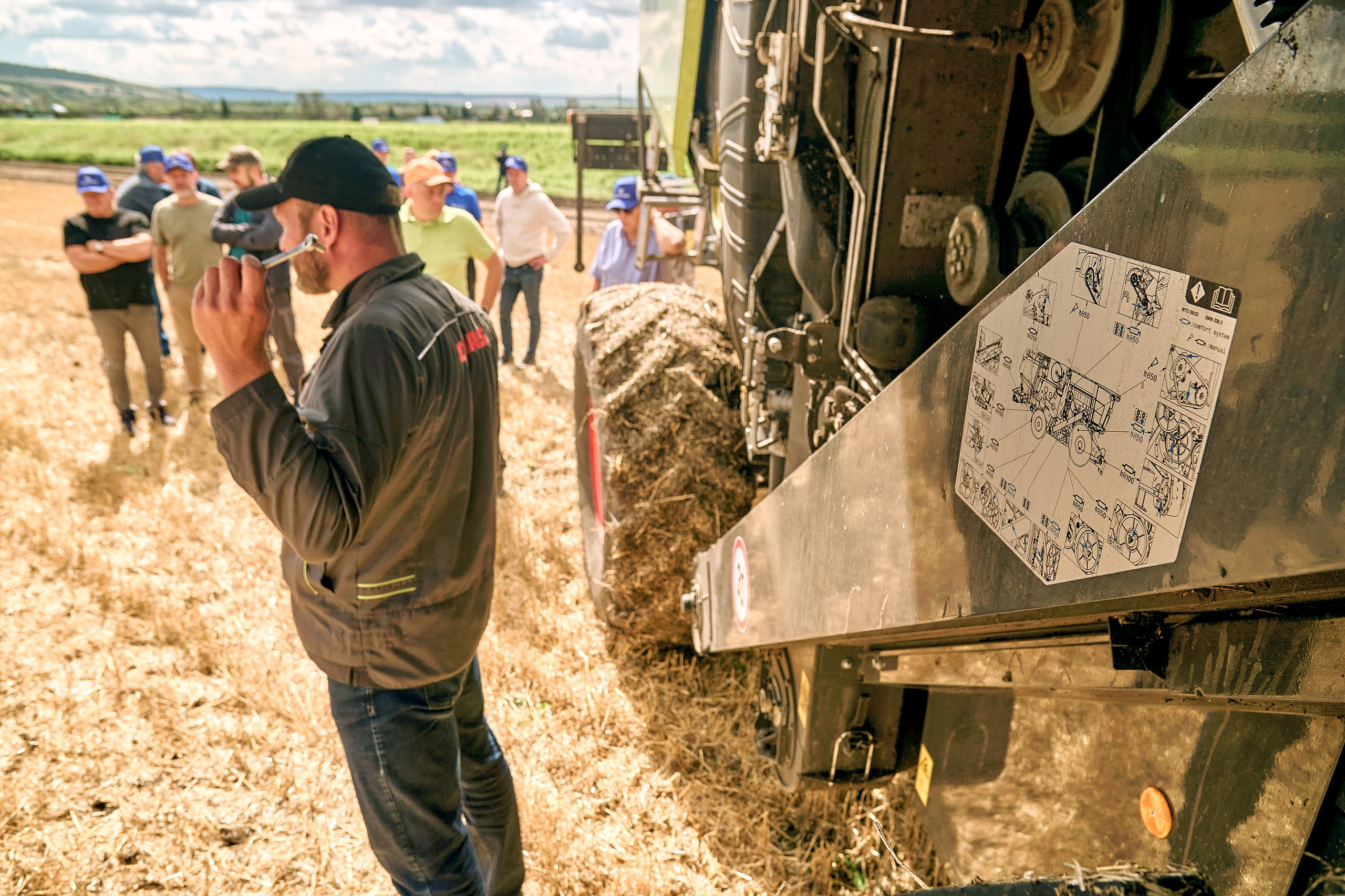 Портфолио репортажной фотосъёмки: сельхозтехника "Галактика". Фотограф Яковлев Роман — Красноярск