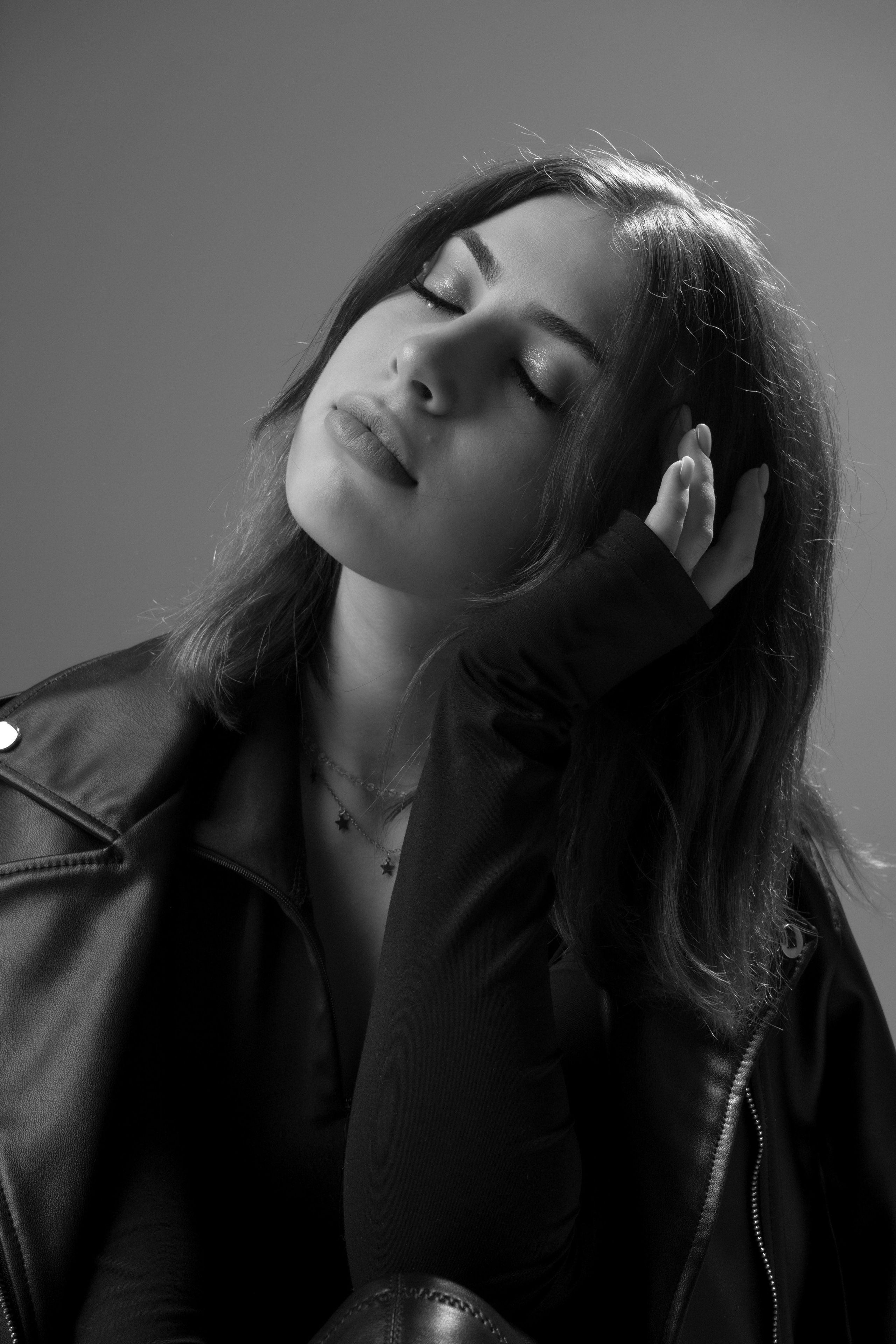 Черно-Белые Портреты. Фотограф в Санкт-Петербурге Виктория Барышникова