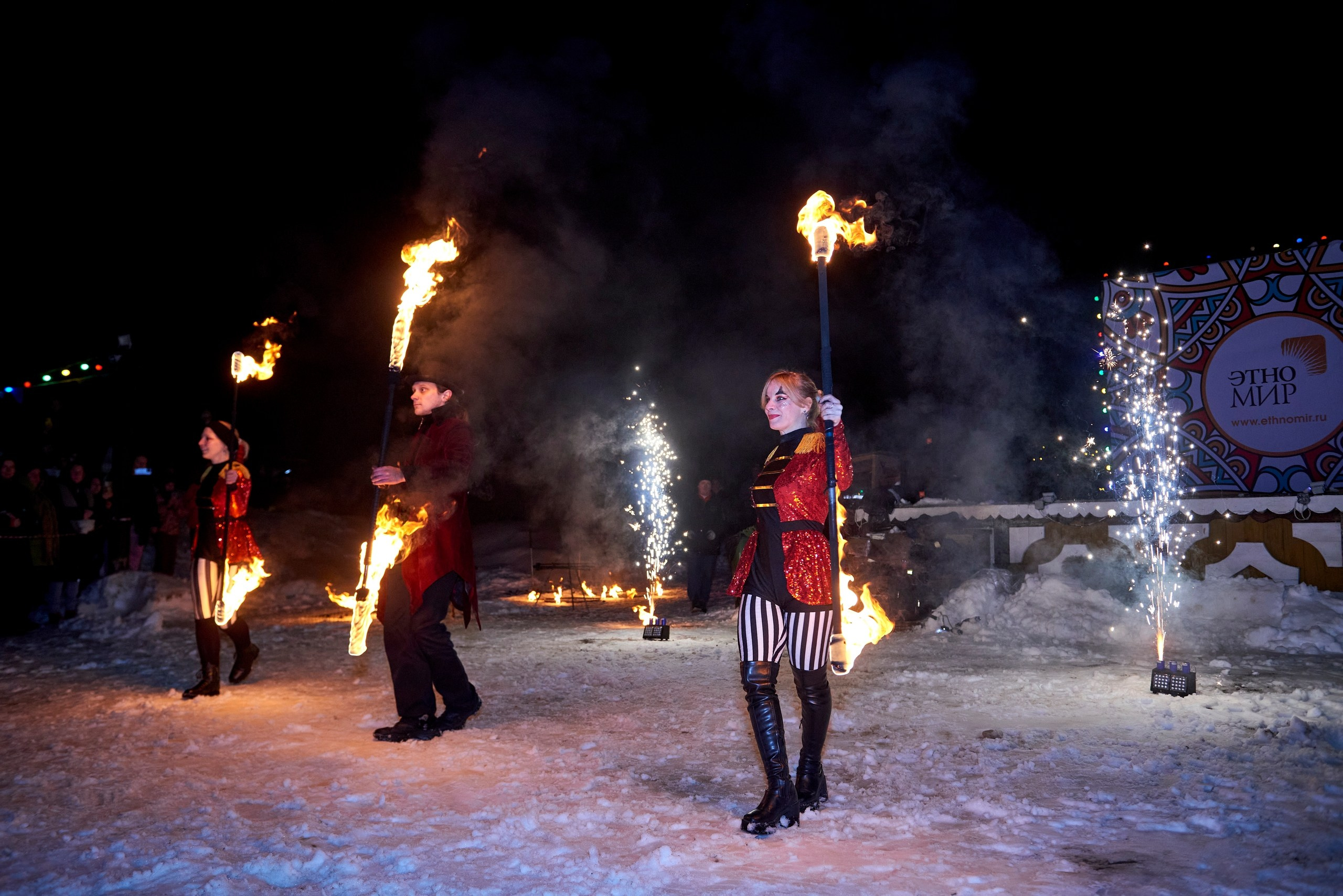 Фаер-Шоу. Главная