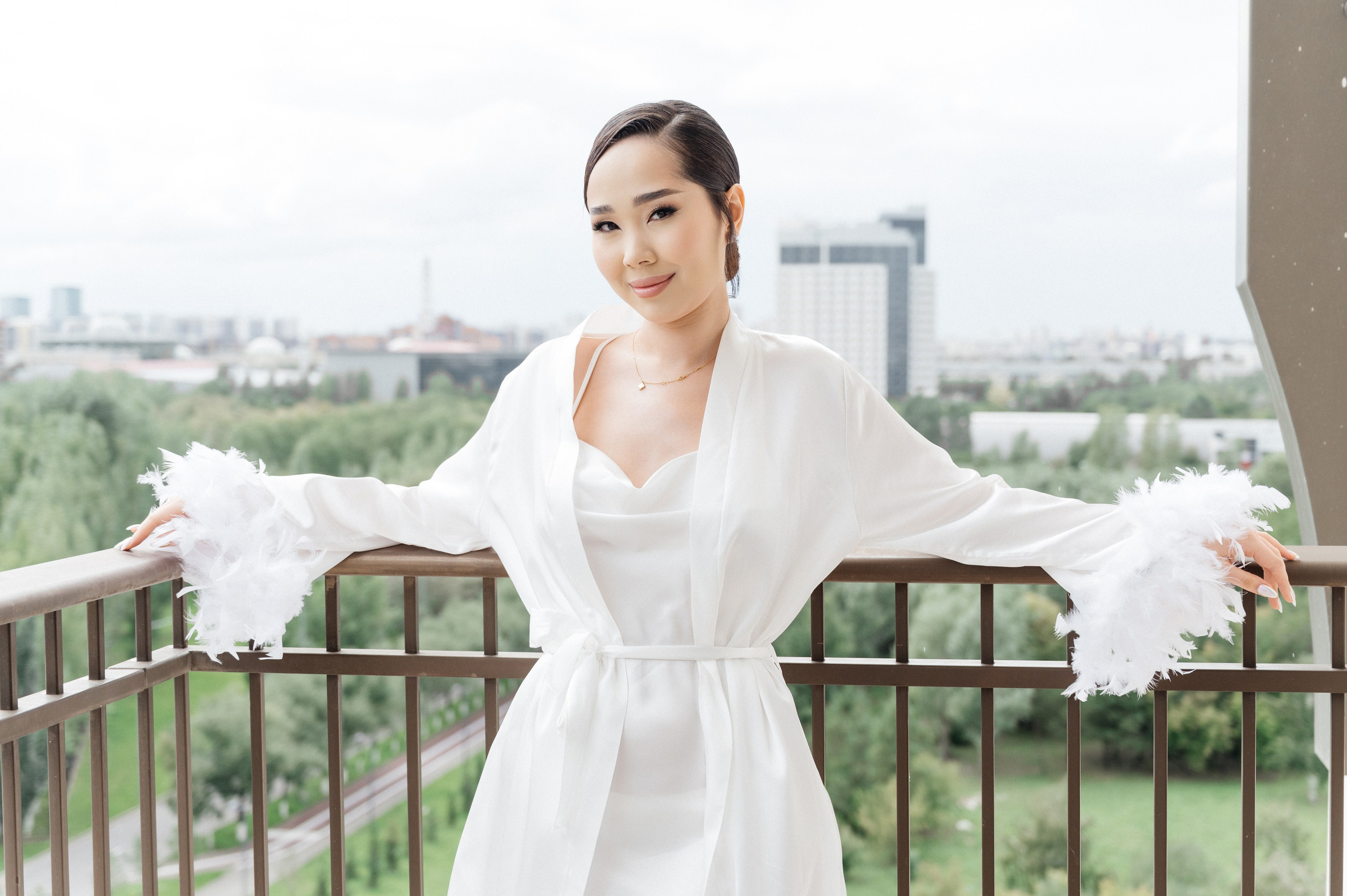 ANEL QYZ UZATU. HOME