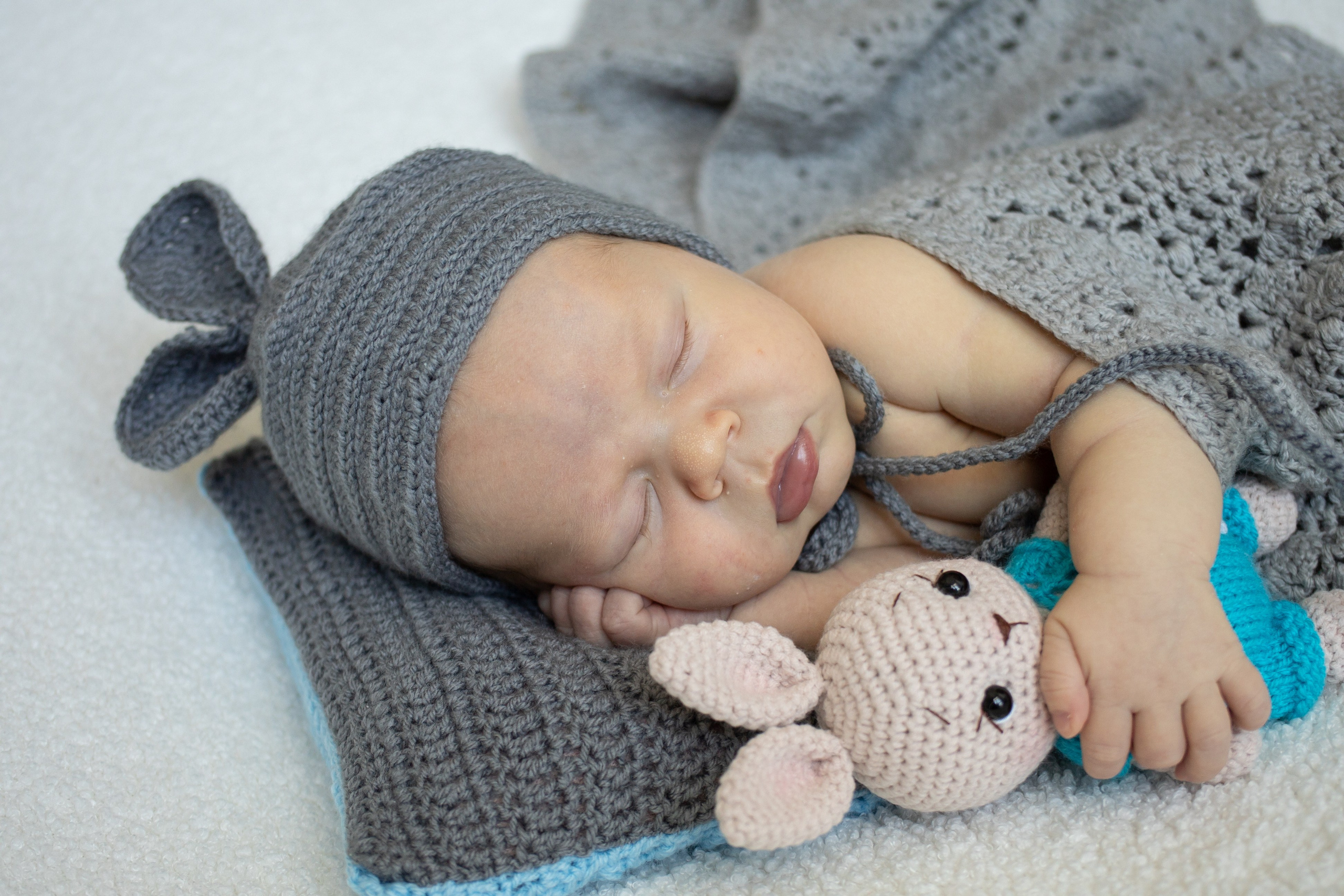 Новорожденные. Фотограф новорожденных в Екатеринбурге