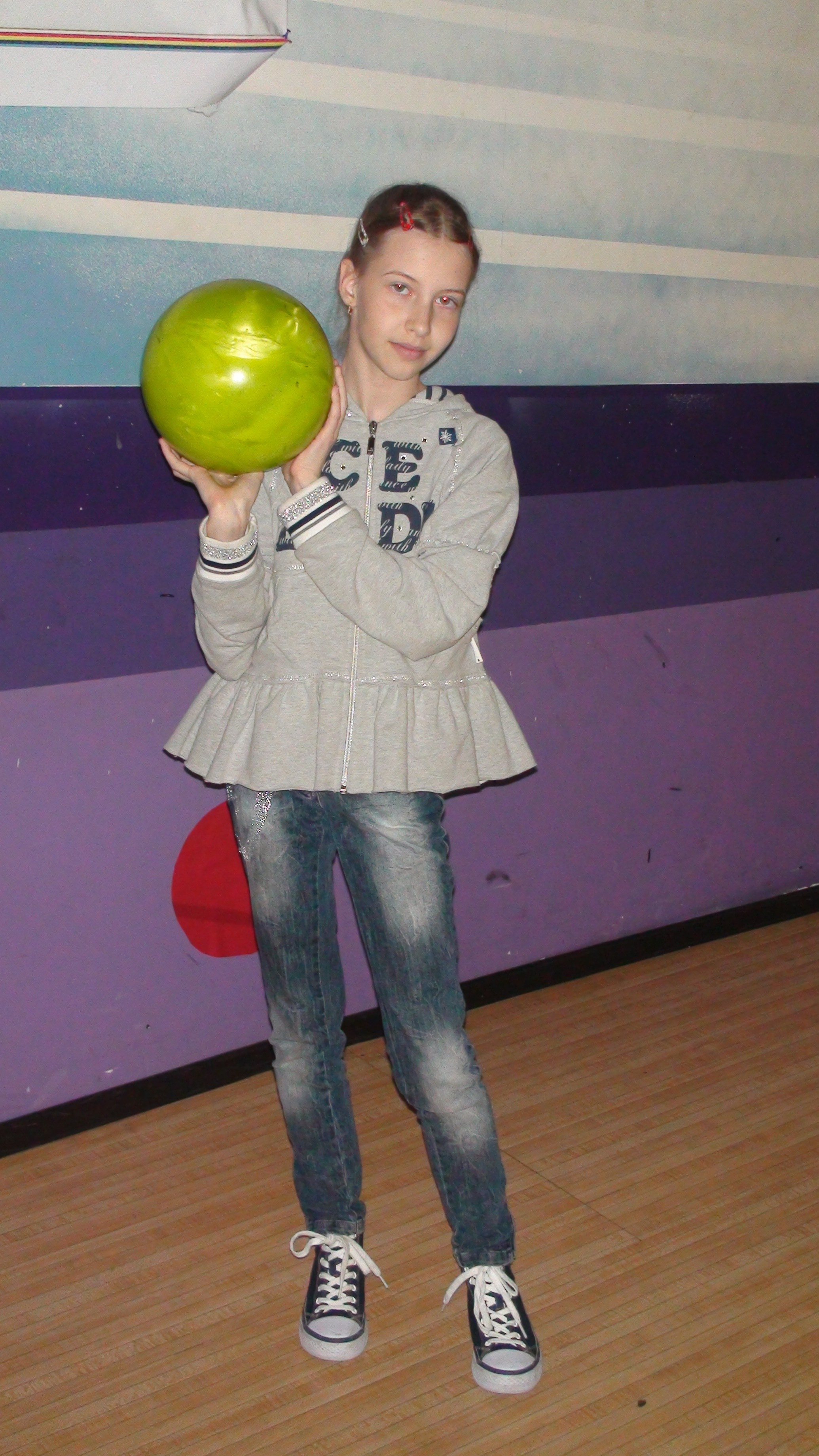 Оля ДР 12 лет Боулинг 27.05.2012. Семейный, Свадебный фотограф СПБ Питер— Романова Екатерина