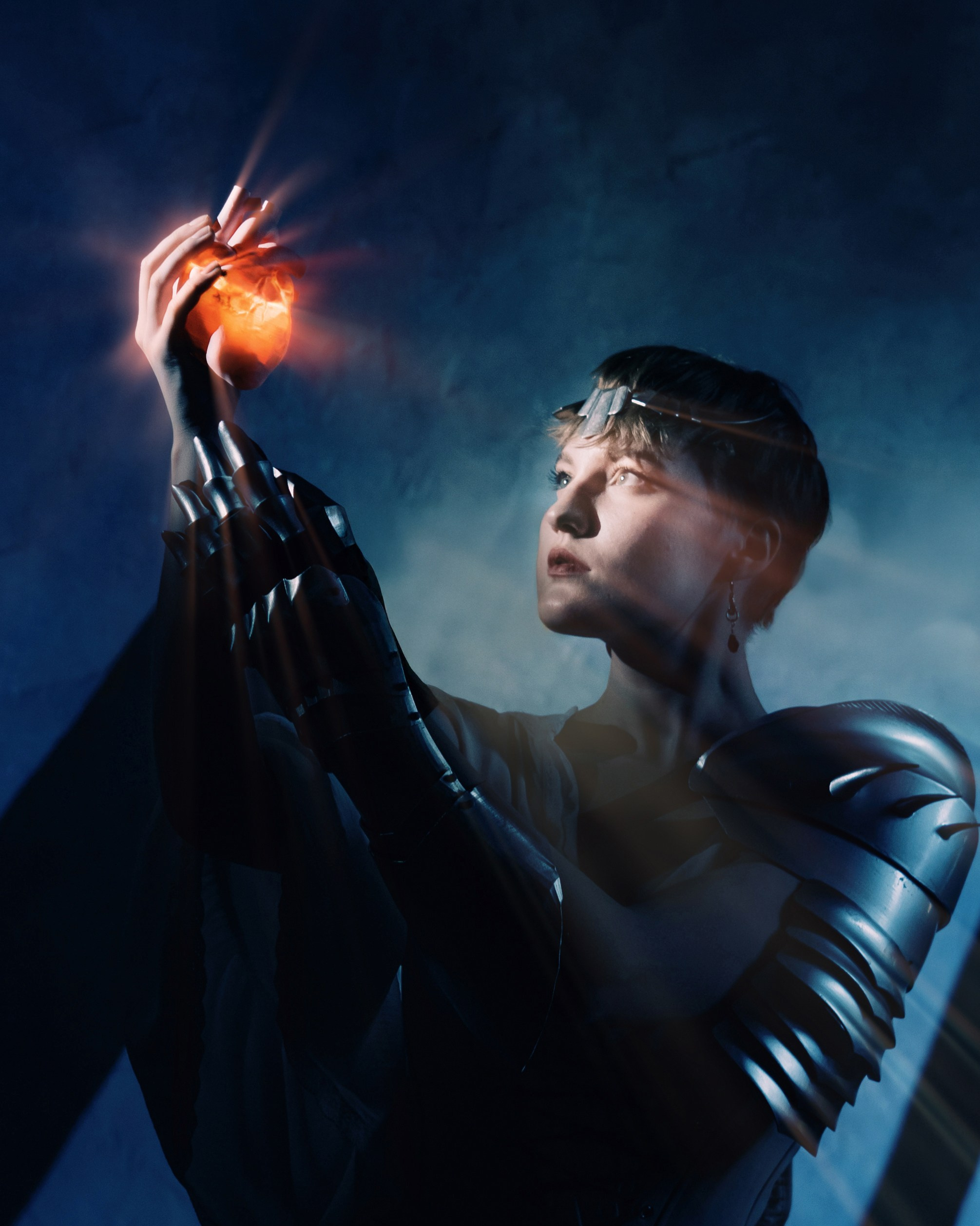 Креативная тематическая индивидуальная портретная съёмка. Фотограф Екатеринбург для вас или вашего бренда