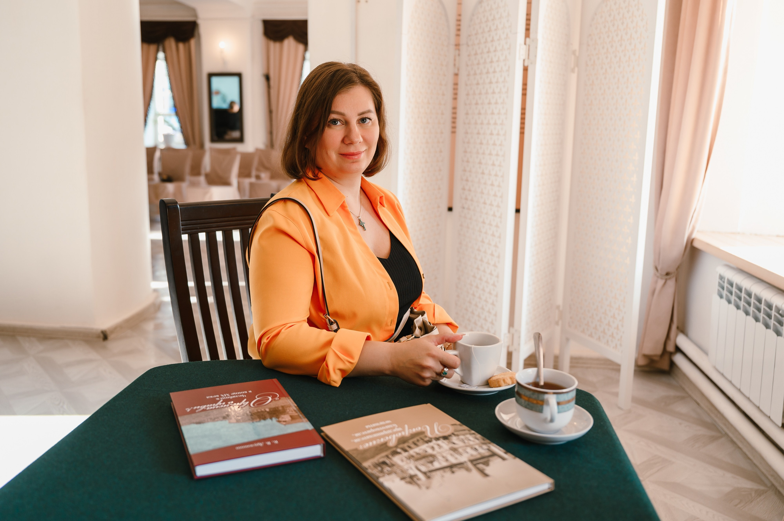 «Евгений Онегин»: лекция в особняке. Wedding and family photographer USA