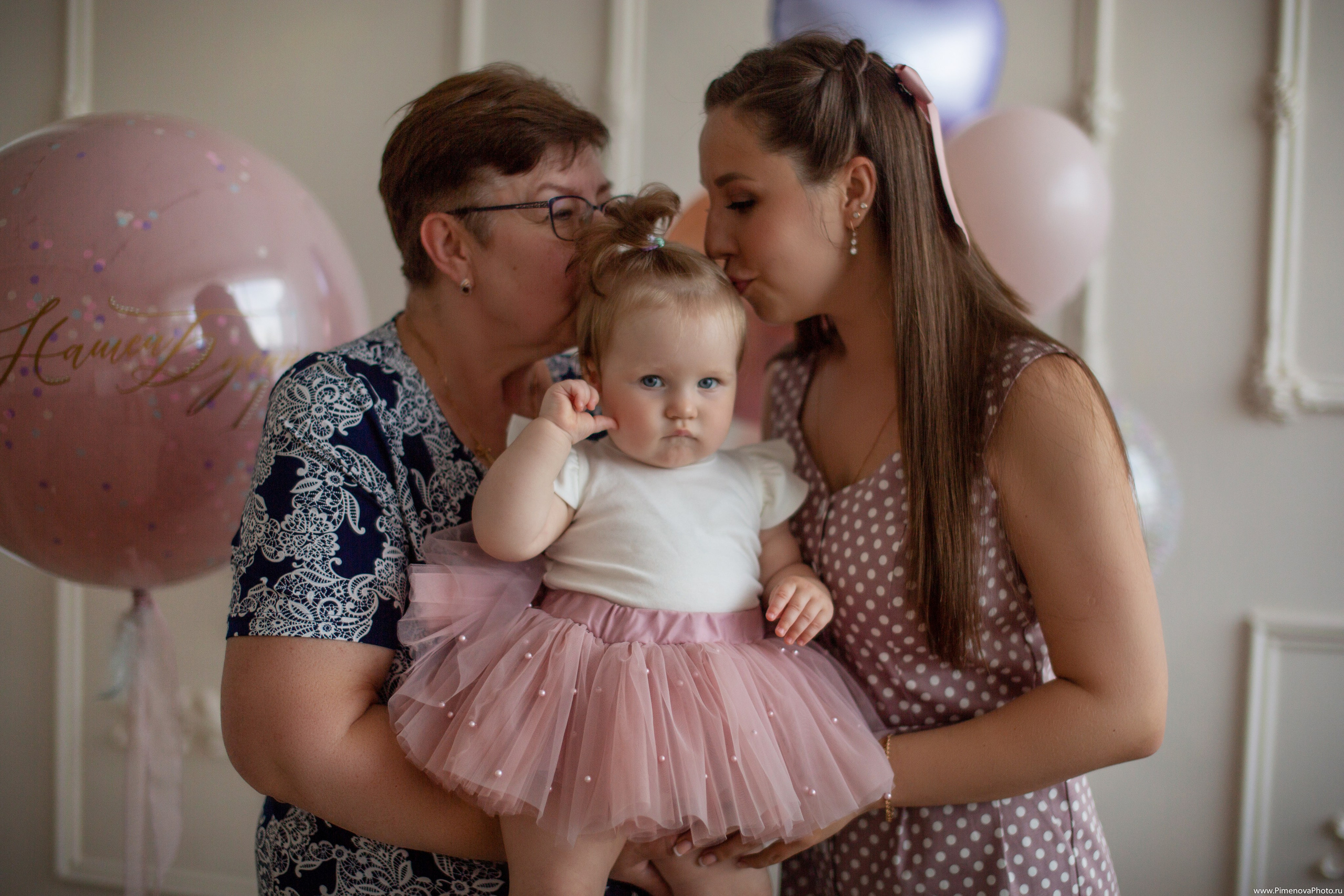 День Рождения Ксении, 1 год. Семейный и детский фотограф в Петрозаводске