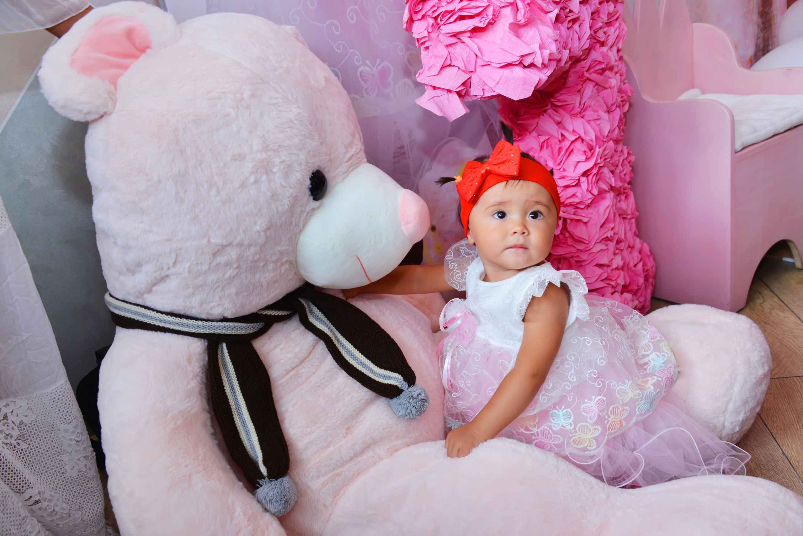 Дети-5 (Адель-1годик). Фотосъёмка. Фотограф Сергей Авдеев-семейный и детский фотограф в Алматы