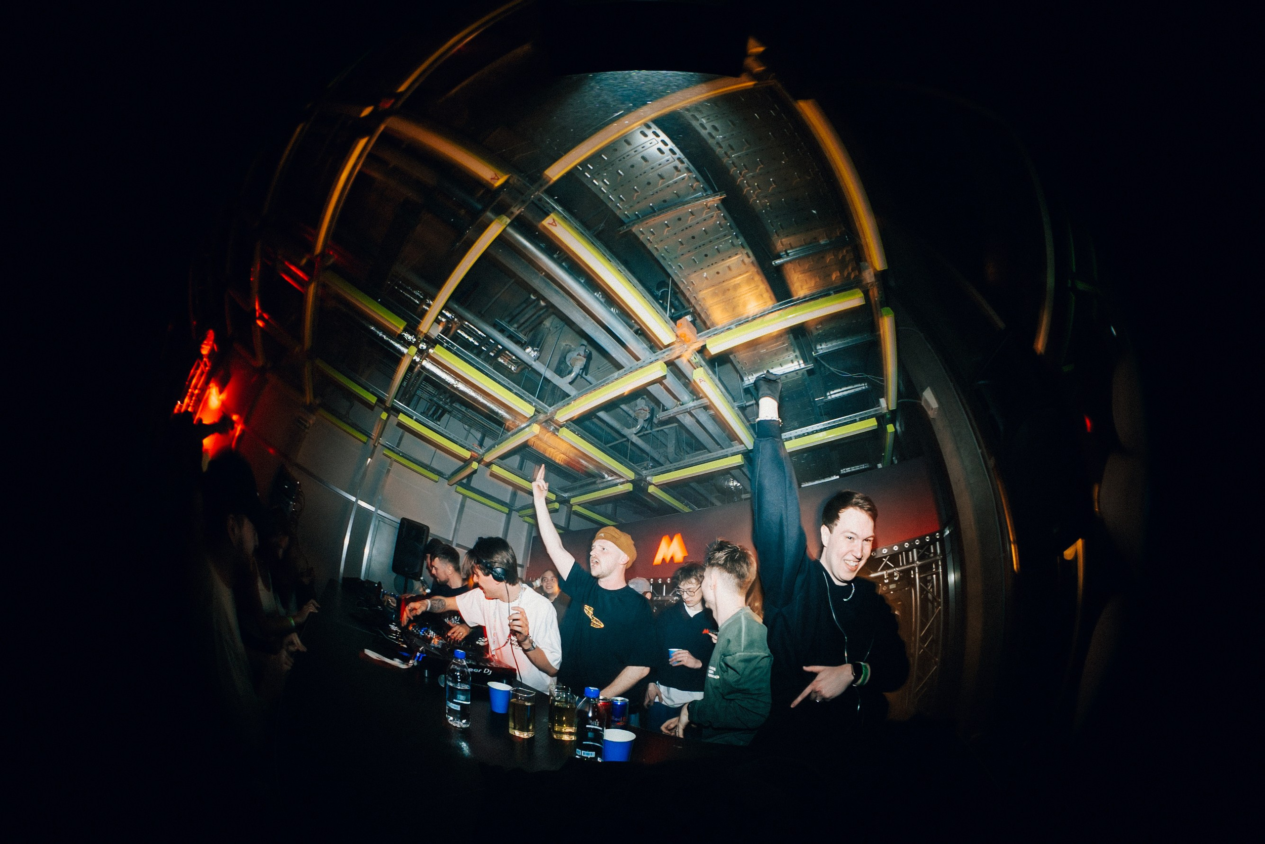 Ночная смена. Главная