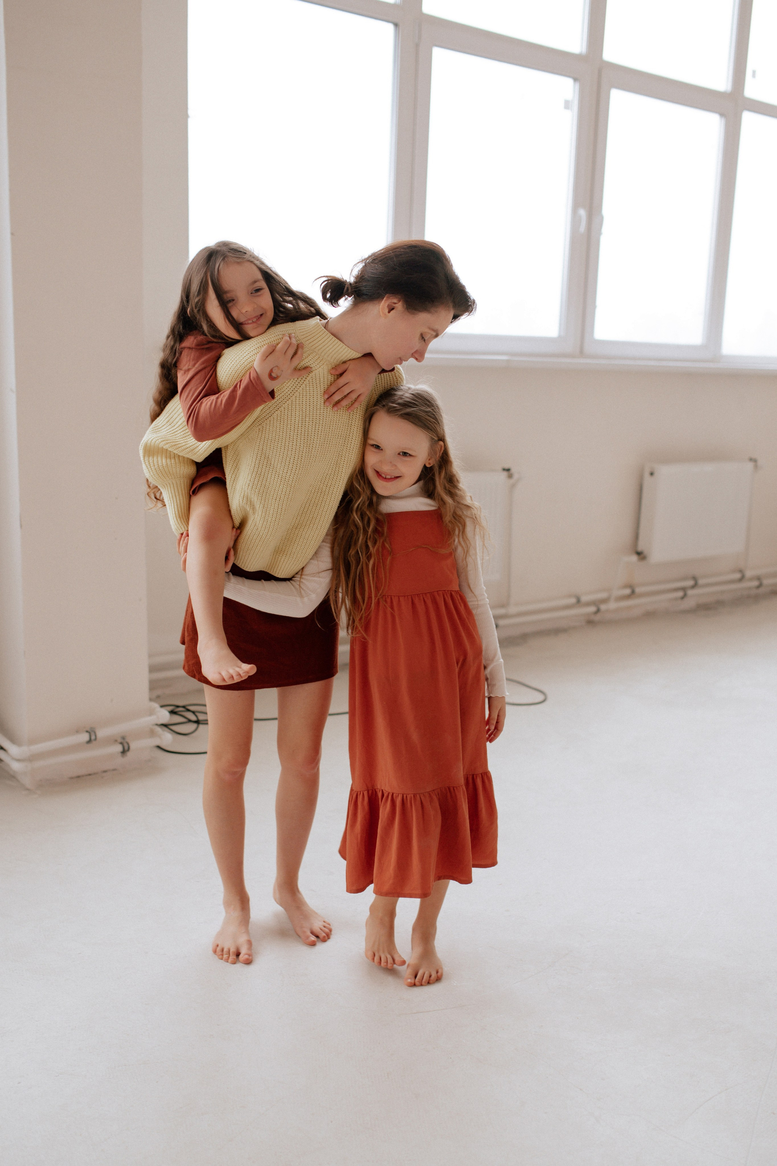 Мама и дочки. Фотограф Светлана Васильева