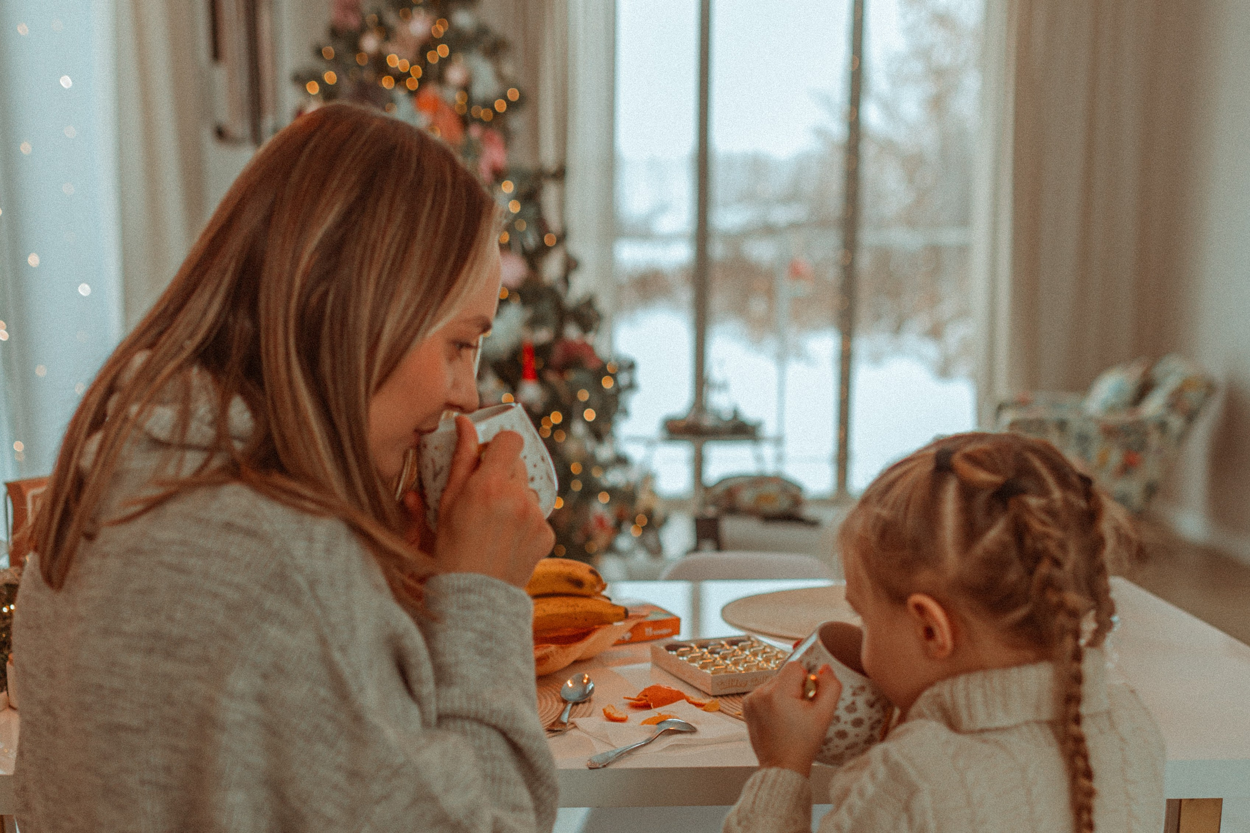 Даша и Арина. Семейный фотограф lifestyle в Новосибирске Елена Шпилевая