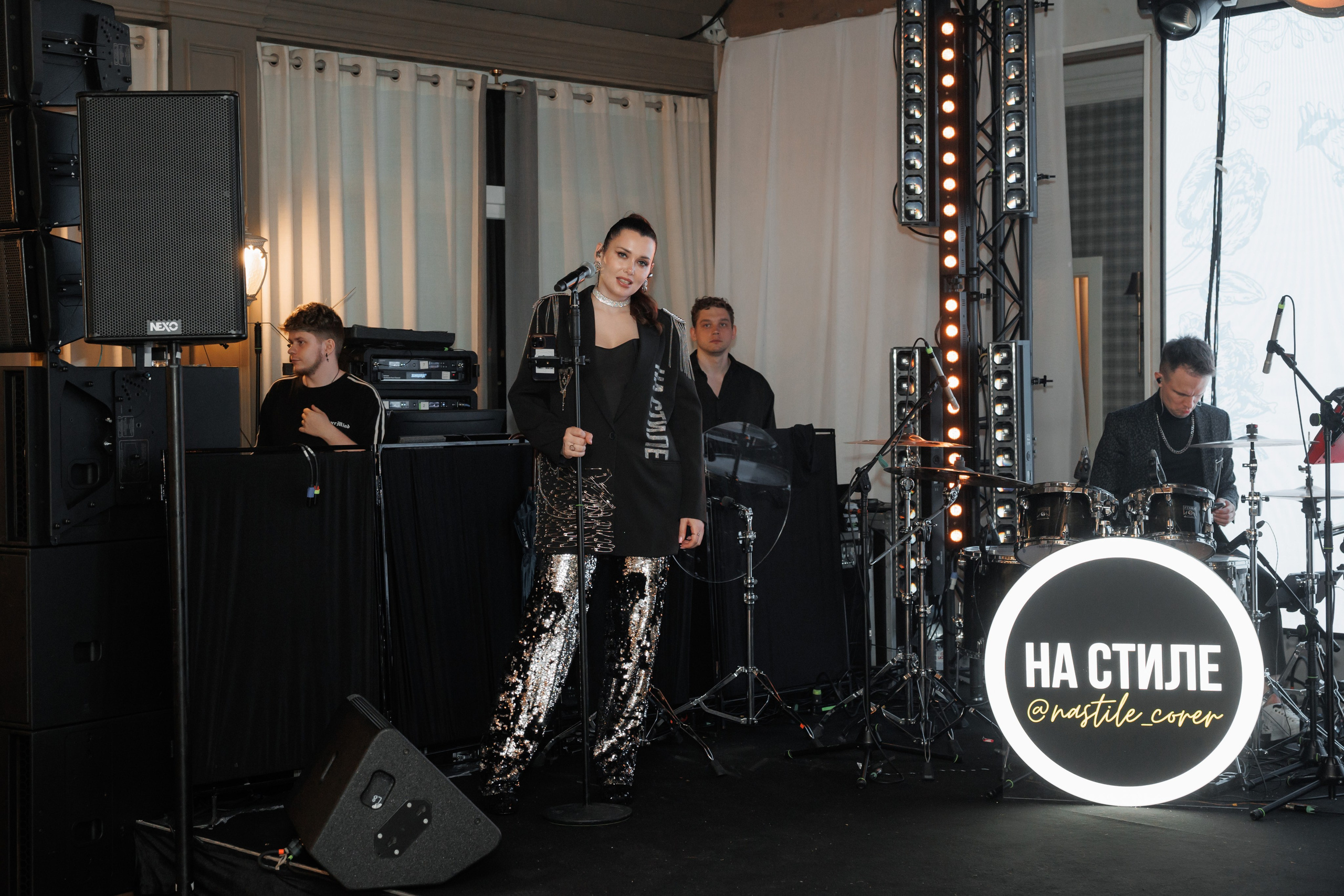 Свадебная фотосессия в отеле Сенешаль. Свадебный и репортажный фотограф (Москва, Королев и другие)