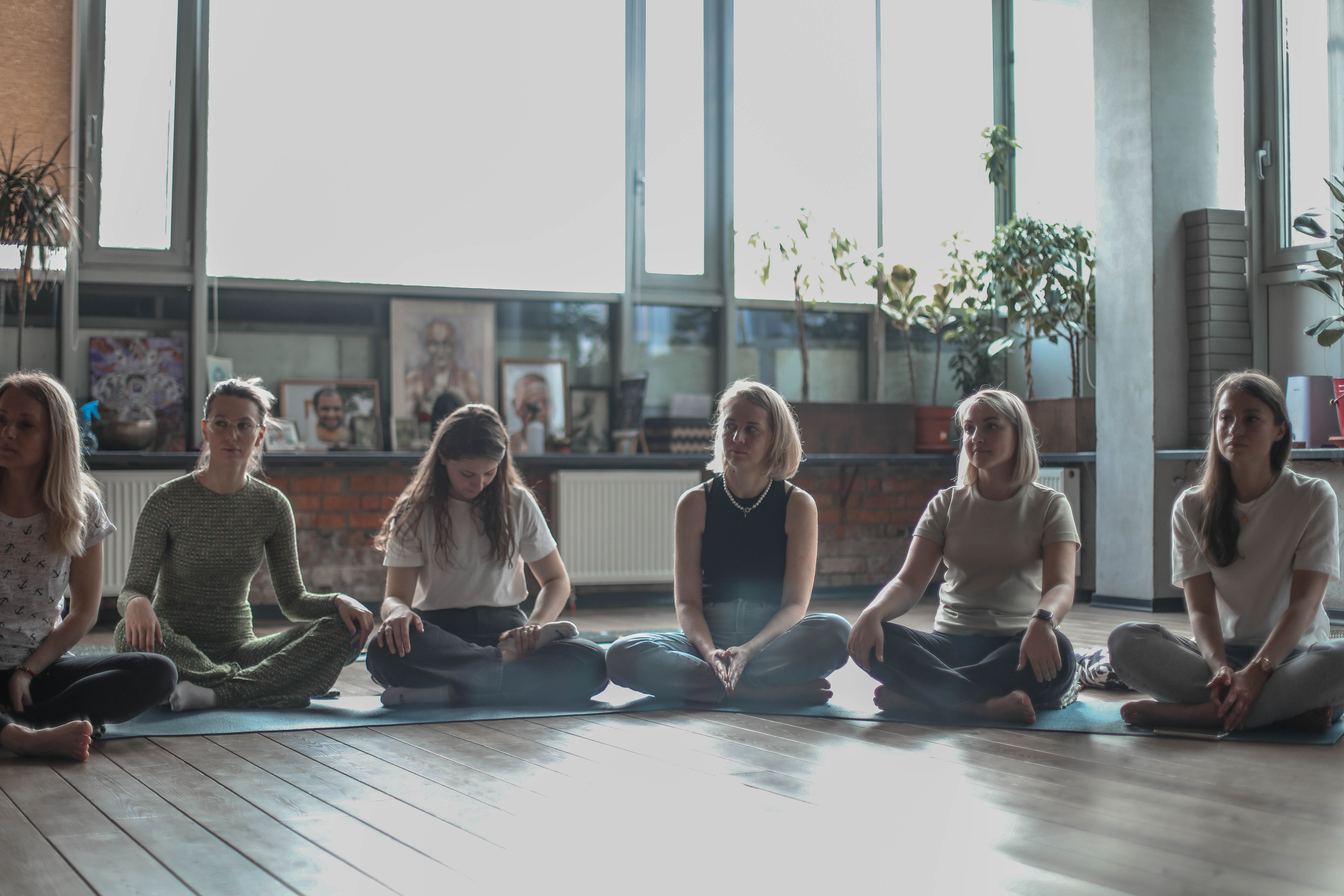 ПРАКТИКА НА ИГОЛКАХ. Контент фотограф в Москве Екатерина Михно