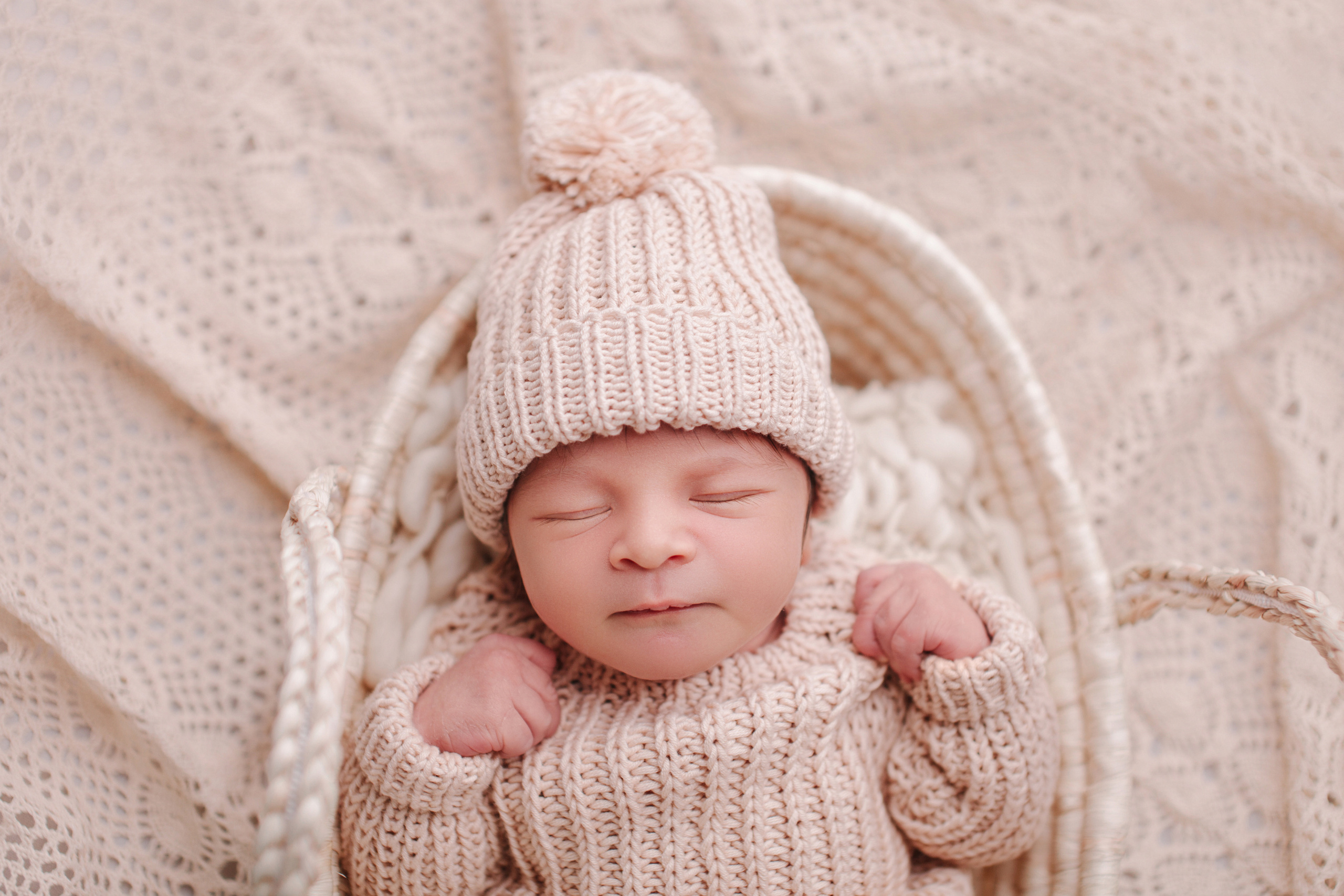 Новорождённые. Фотограф новорождённых в Москве и МО